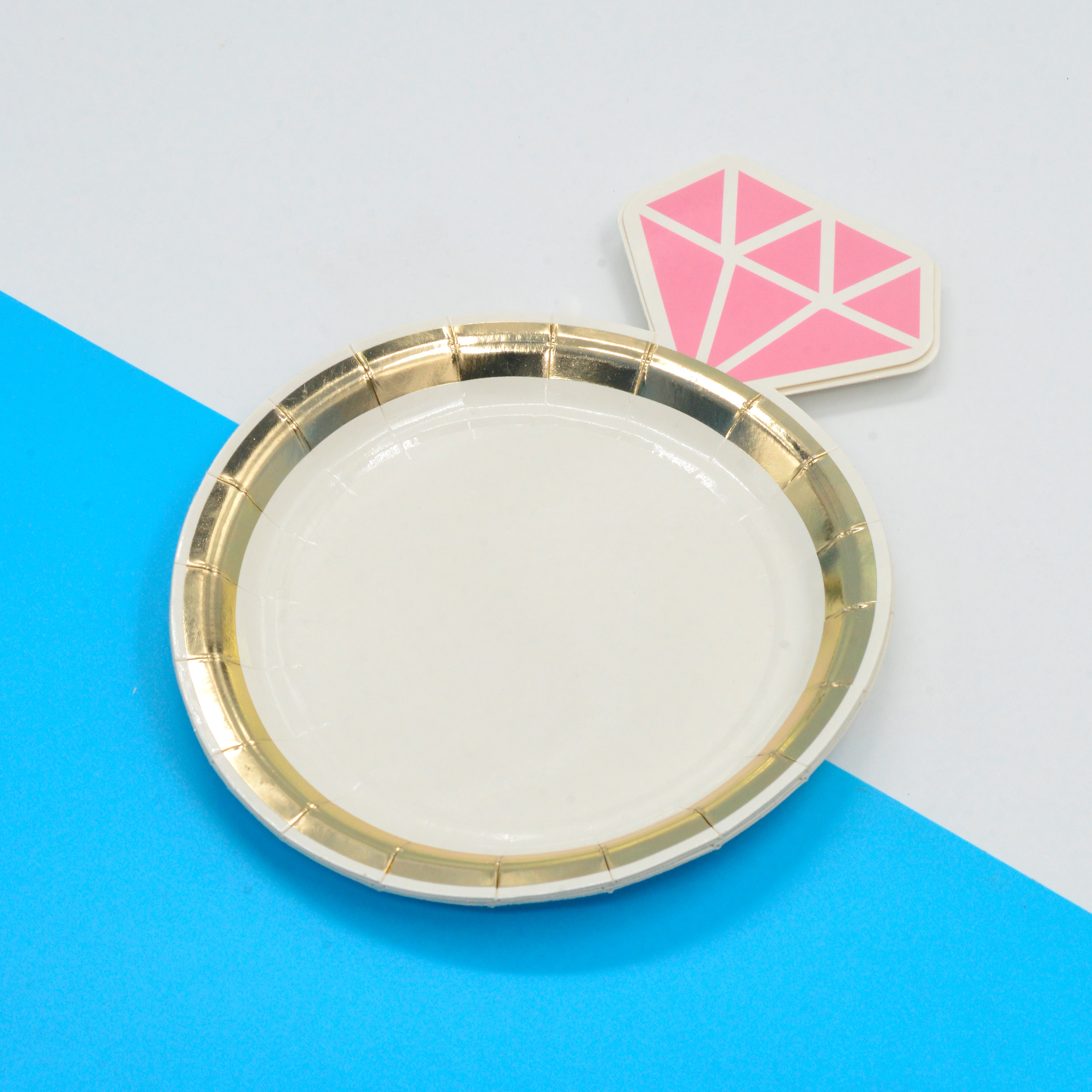Influencer desechable diamante anillo forma pastel plato 1