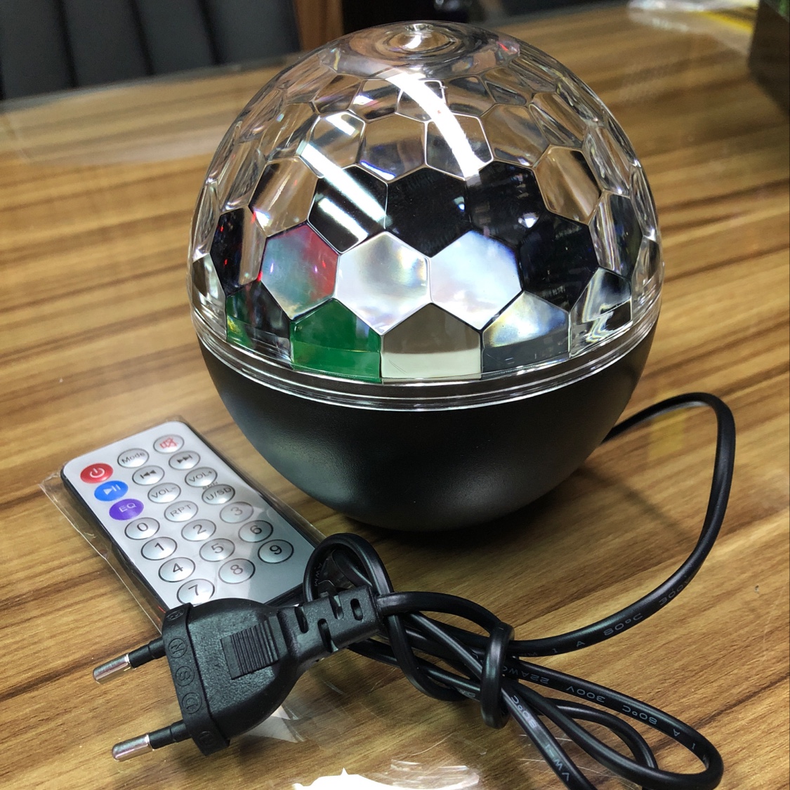 Mini Bluetooth Magic Ball (Plug Version) Specification image