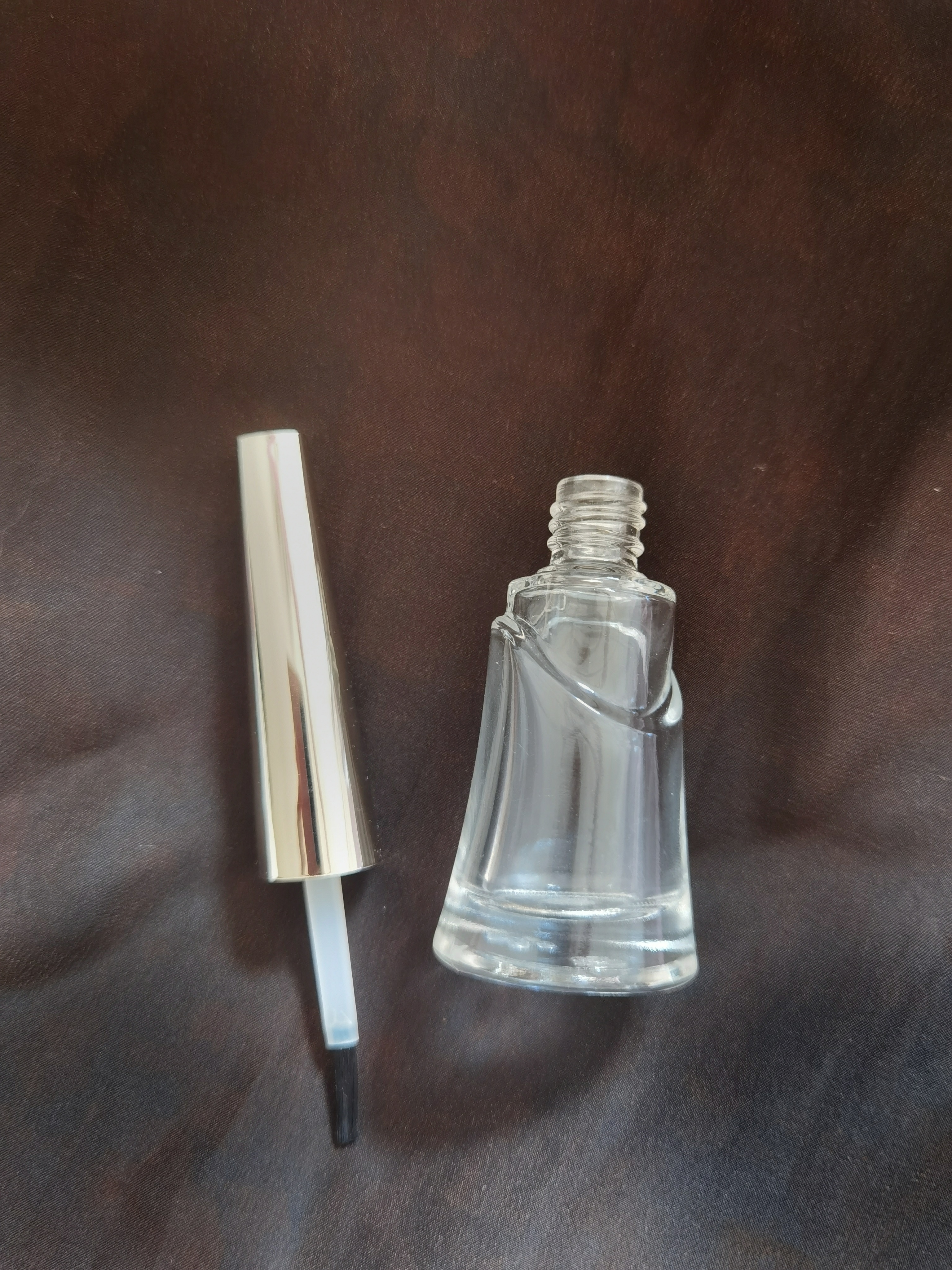 Glass bottle nail polish bottle Application Scenario