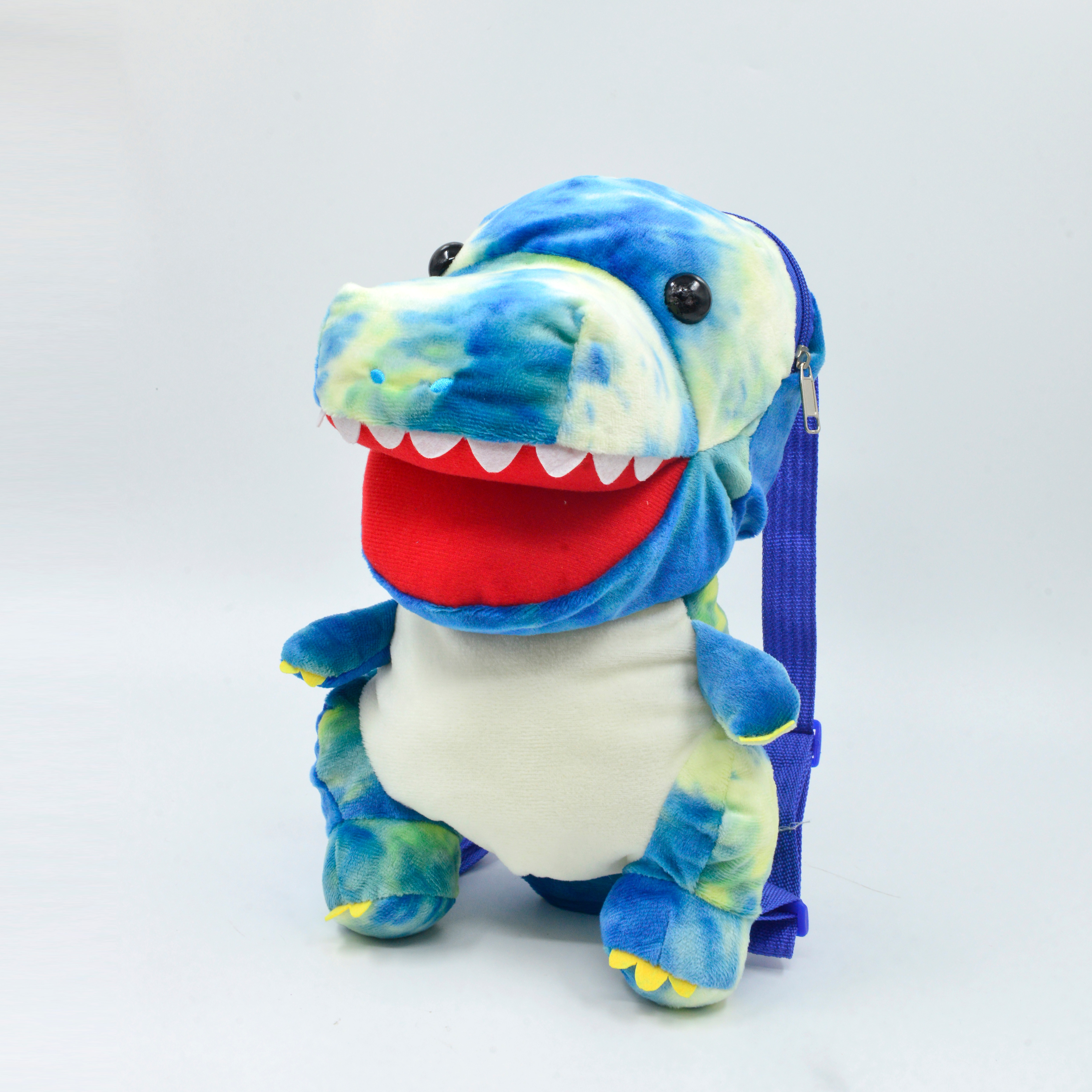 Plush dinosaur schoolbag, plush cartoon dinosaur backpack, new cute plush cartoon backpack, fashionable backpack for boys and girls Application Scenario