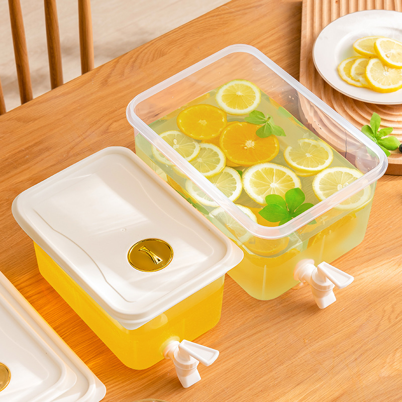 Export of refrigerators with faucets and cold water kettles details Picture