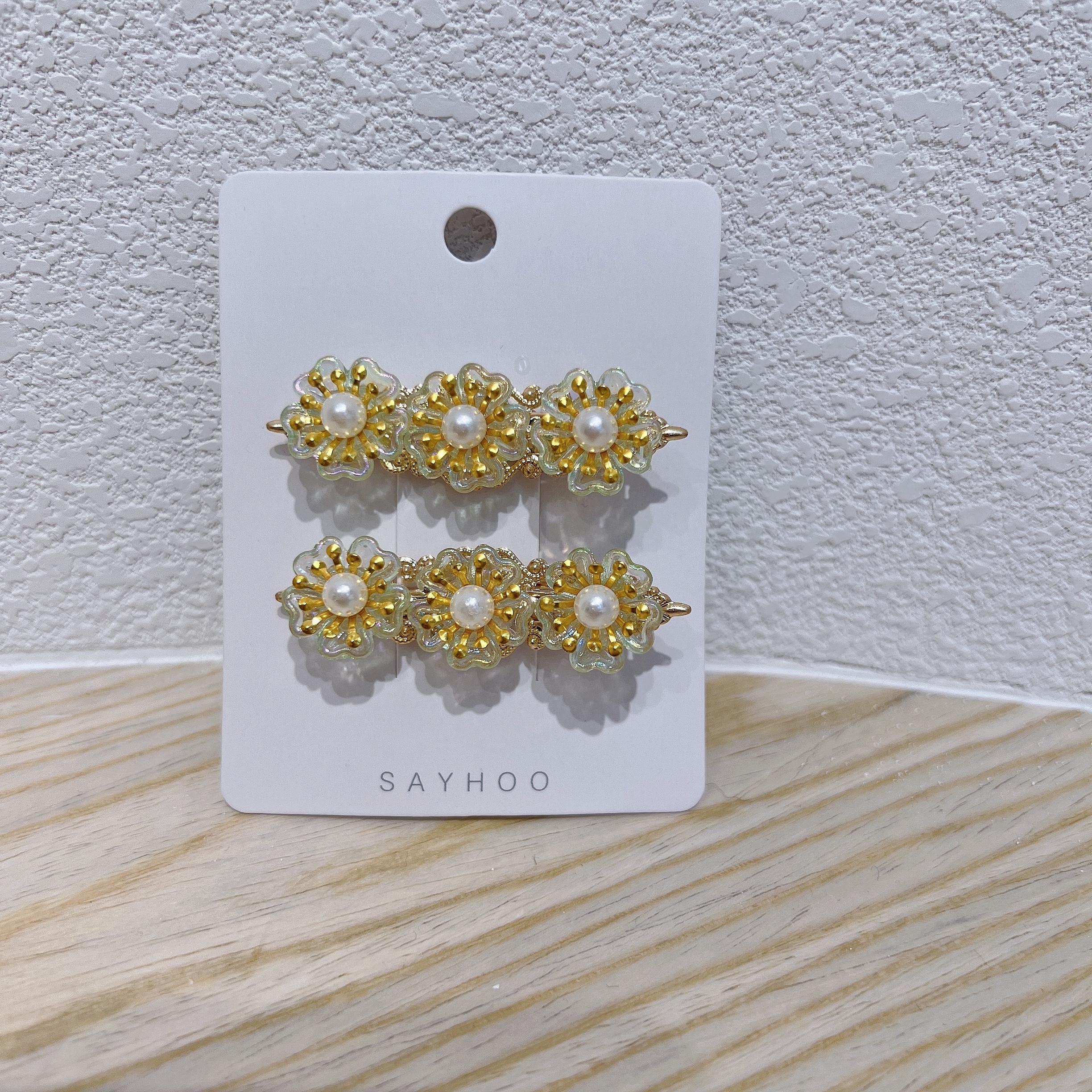 Hairless Hanfu Clip - A dazzling three-flower pair clip Item Picture