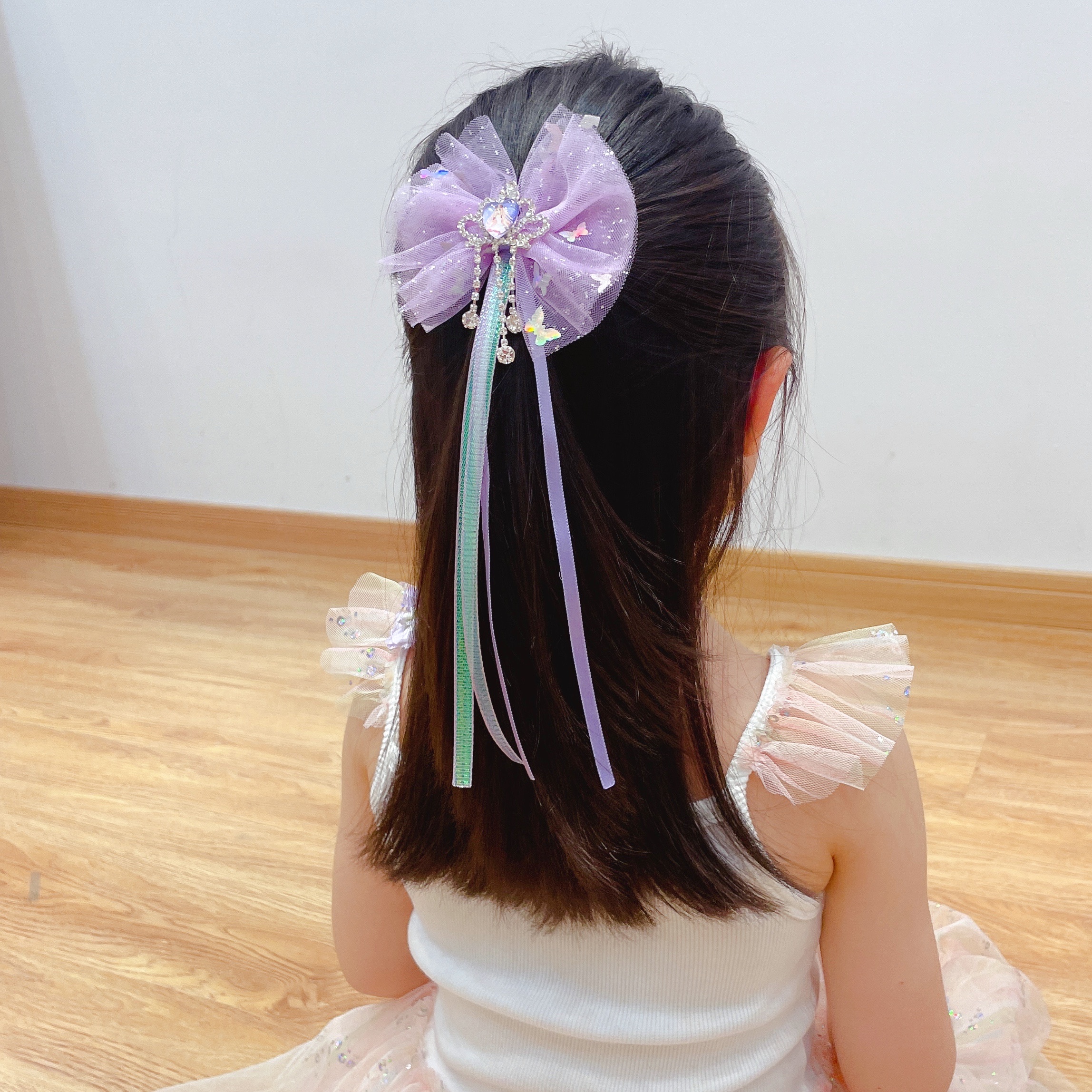 Flower Fairy - Small Hanging Diamond Crown Ribbon Clip Specification image