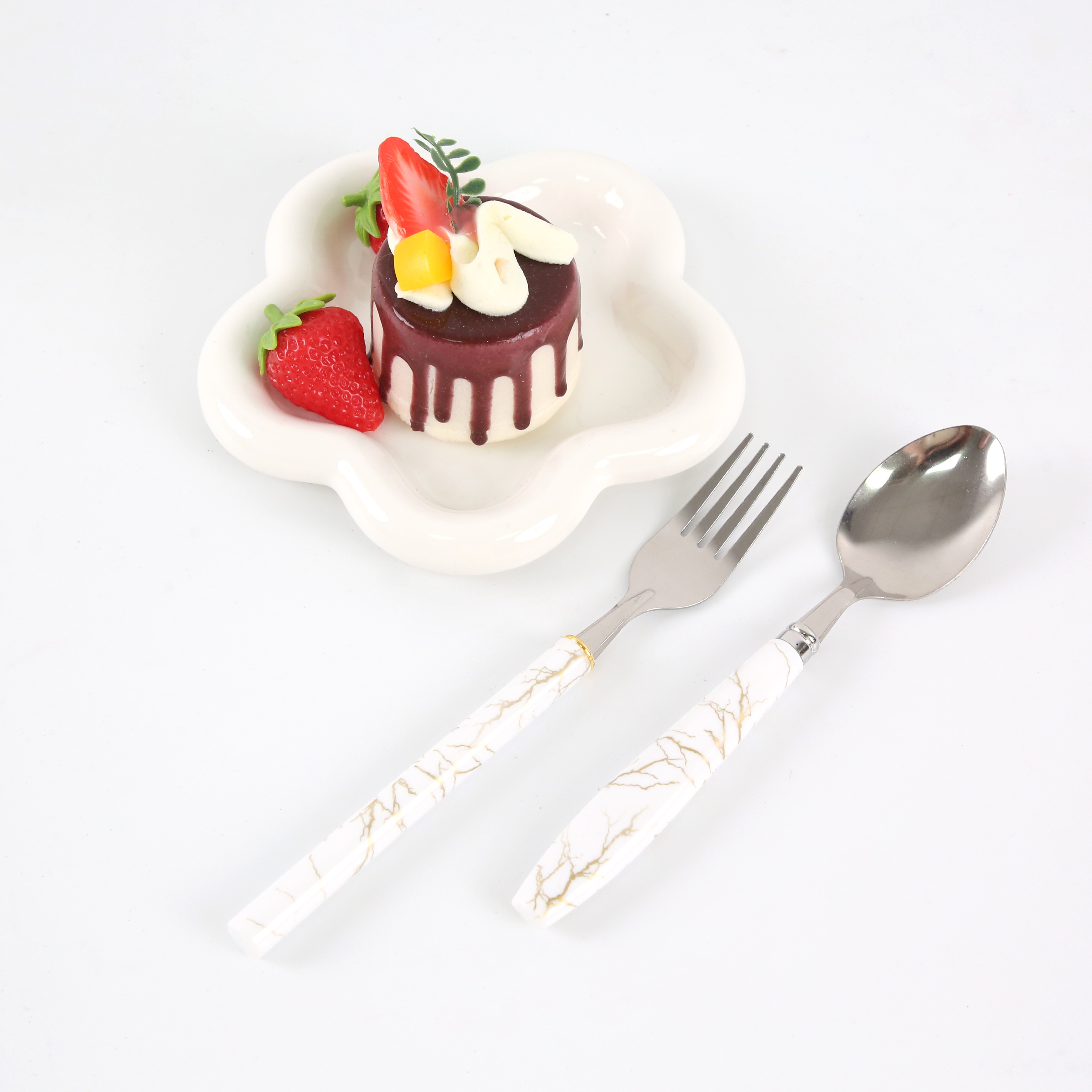 Wholesale of stainless steel card forks and household tableware in stock from Xu Shengyou Item Picture