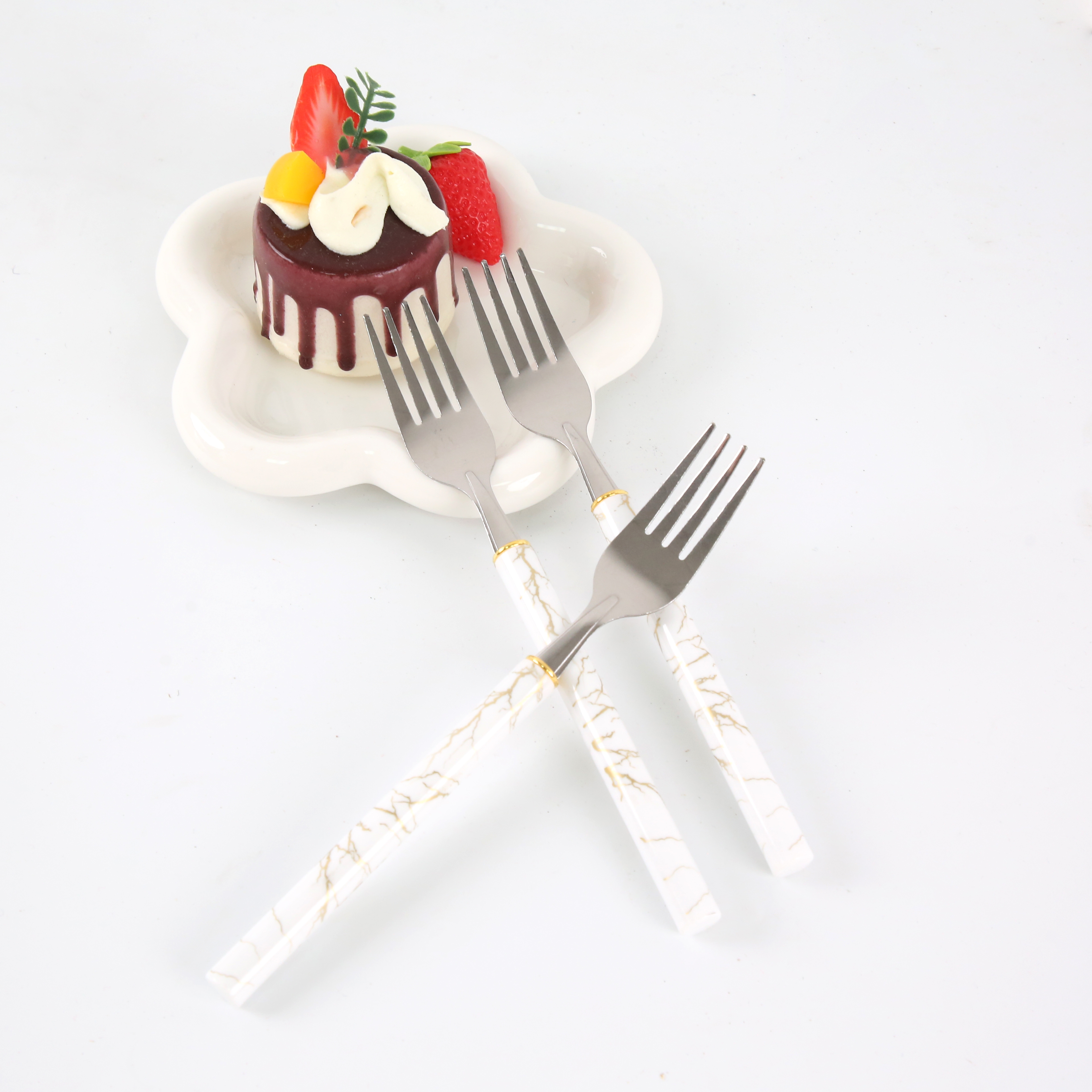 Wholesale of stainless steel card forks and household tableware in stock from Xu Shengyou Specification image