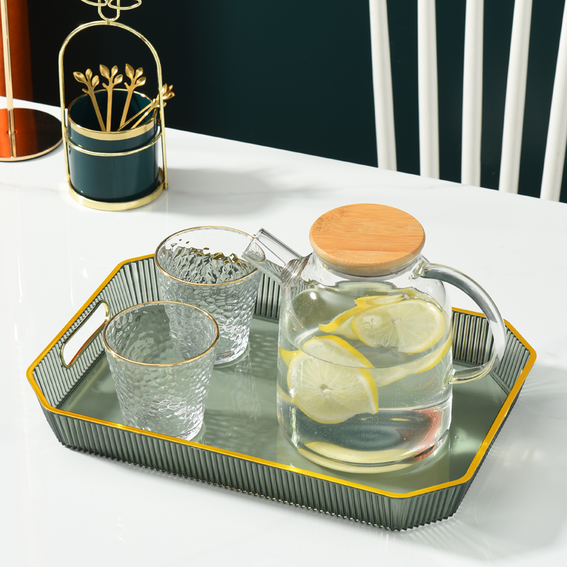 Small PET plate 15*15*3, light luxury tray, ins style dining plate, transparent tea cup, water cup, tea tray, plastic cup plate, modern commercial dining plate Specification image