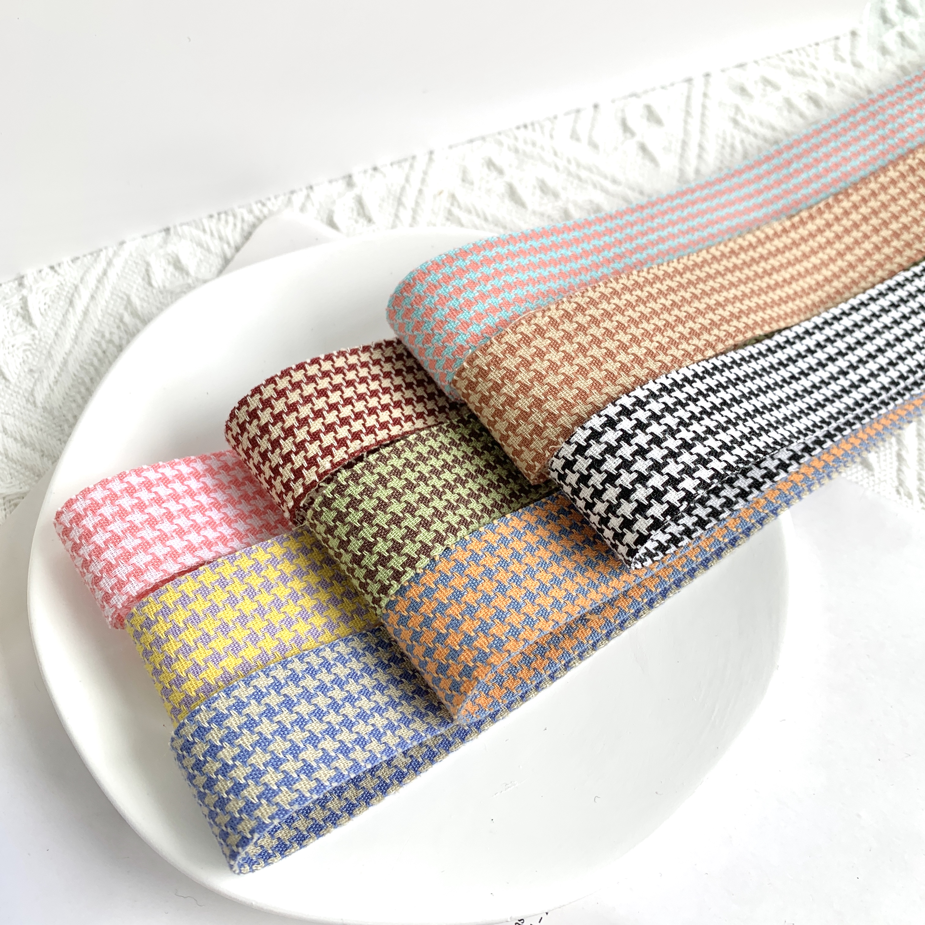 Jianjian Fashion Two-color checkered hair accessories, clothing accessories Specification image