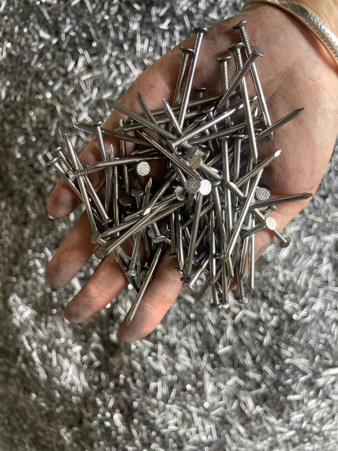 Iron nails, regular nails, round nails, regular iron nails, special-shaped nails, regular nails, regular iron nails, woodworking nails, home decoration nails, iron nails, regular iron nails, round nails, wooden board nails, regular nails Item Picture