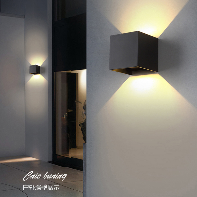 Outdoor wall lamps with waterproof exterior walls that emit light up and down, modern and simple LED decorative lighting fixtures for courtyard villas, corridors and passageways Specification image
