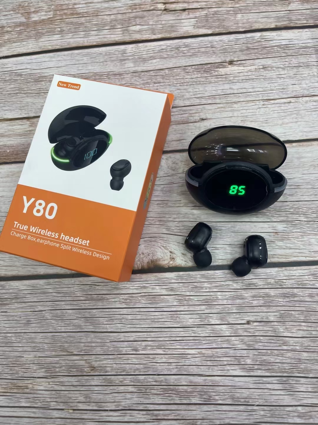 Wireless Bluetooth headphones for fitness and running, suitable for both men and women with digital display Application Scenario