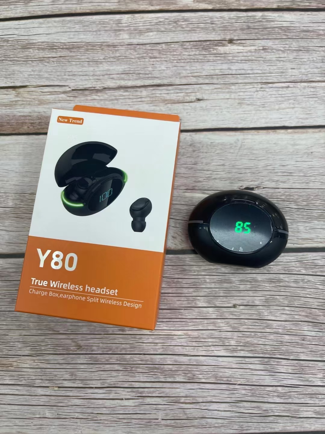Wireless Bluetooth headphones for fitness and running, suitable for both men and women with digital display details Picture