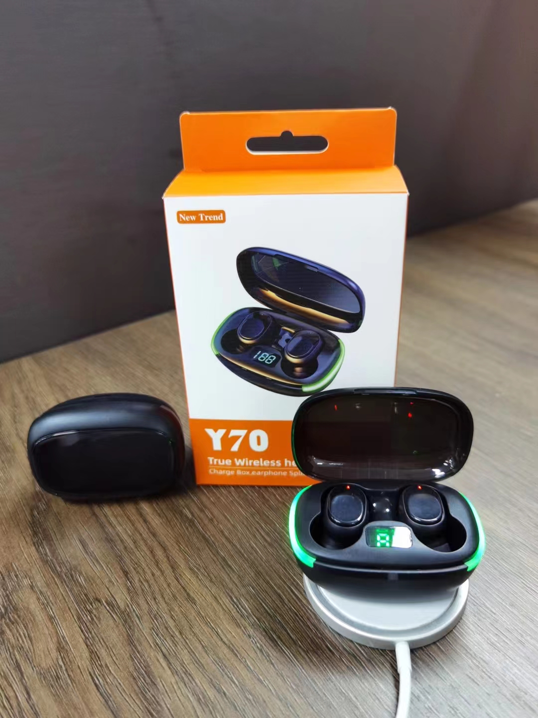 New wireless Bluetooth sports and gaming headphones with lights, wireless charging, running, fitness and gaming, suitable for both men and women. Exclusive Bluetooth headphones for Apple, vivo, opp and Xiaomi Application Scenario
