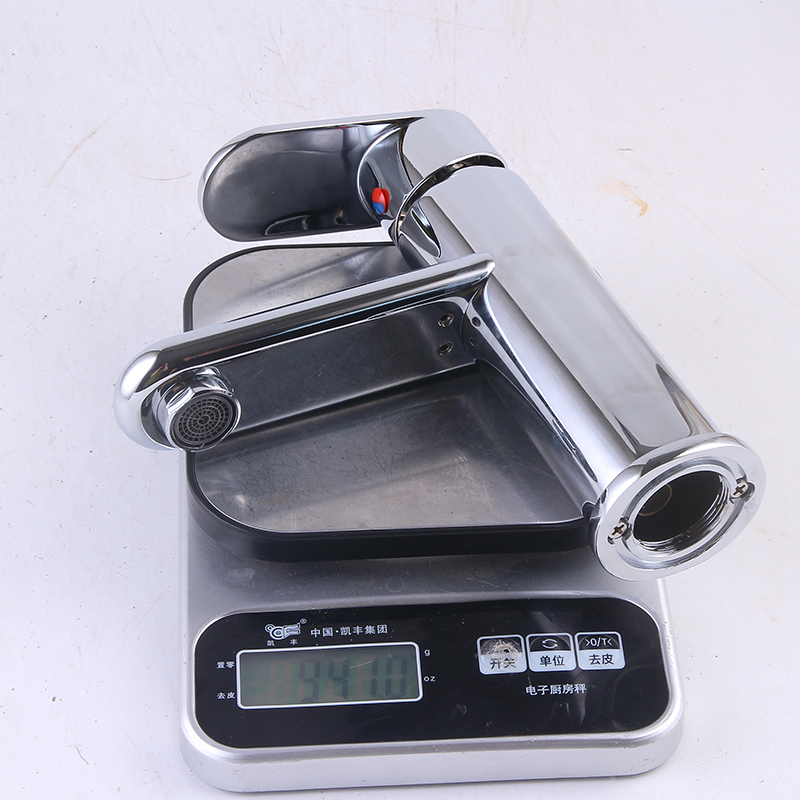 家用水龙头/电镀工艺产品图
