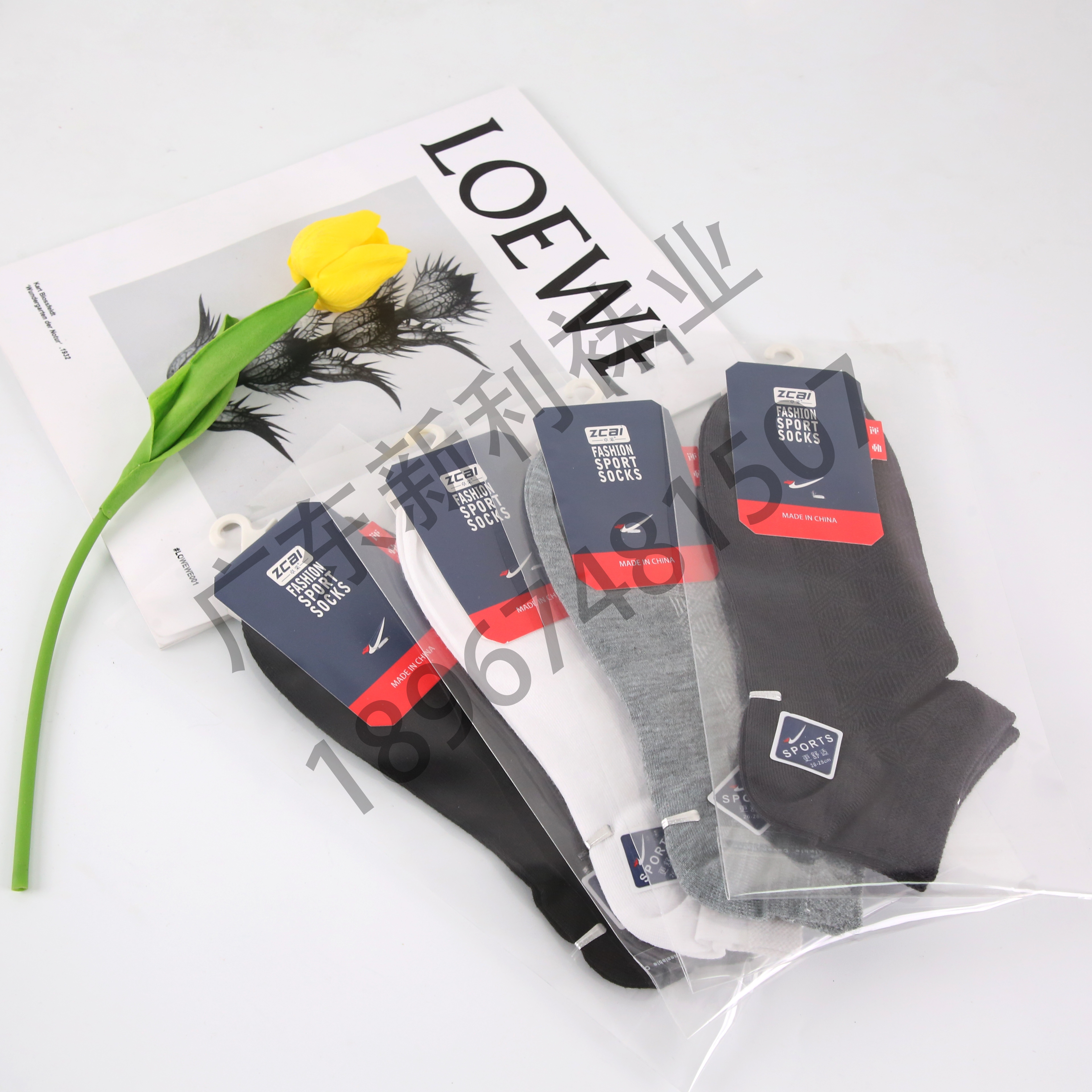 2022 New factory direct sales 12 pairs of breathable men's and women's socks, versatile and comfortable invisible socks and short socks details Picture