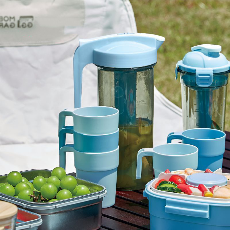 A set of 5 cold drink water bottles for camping