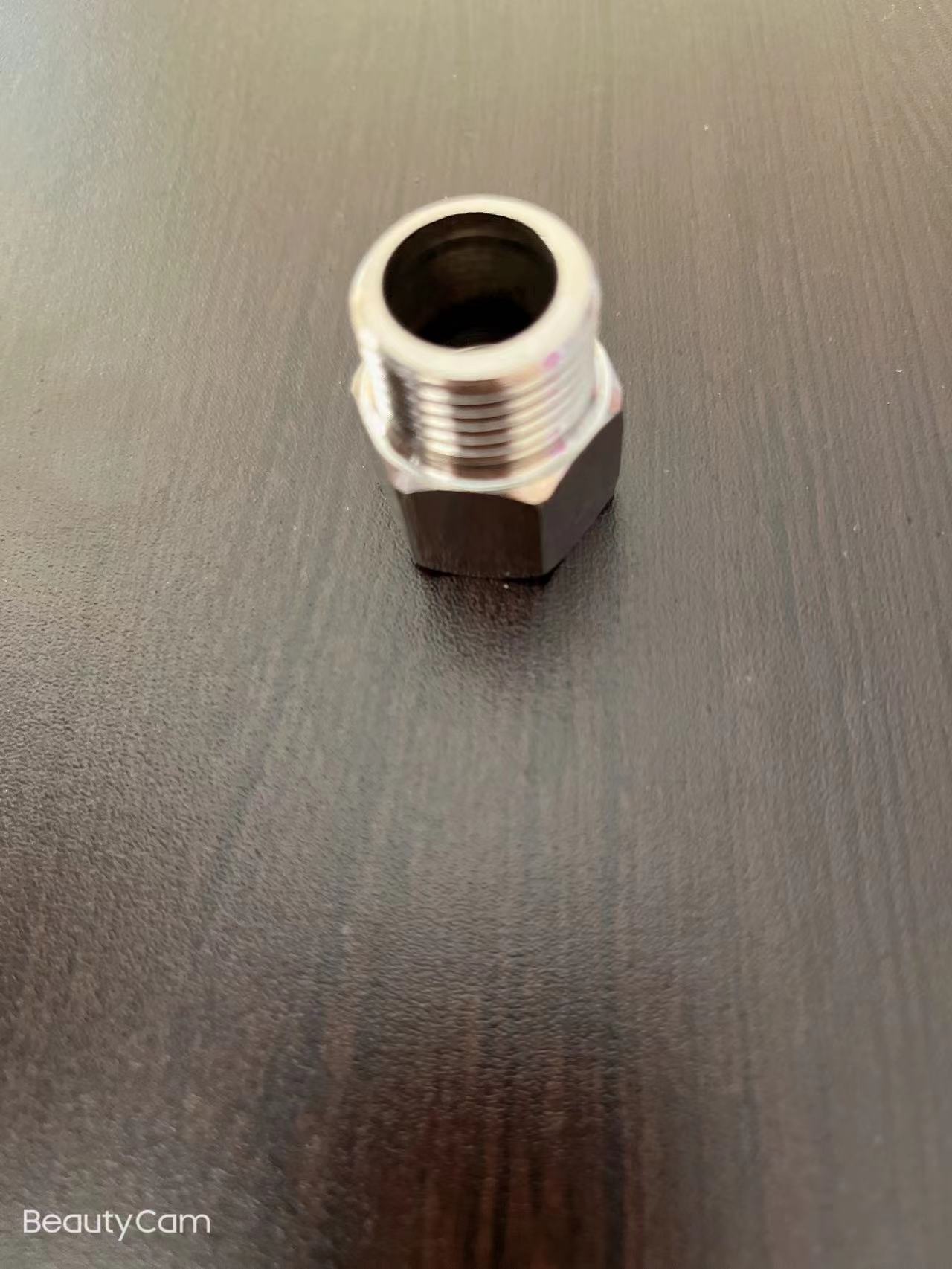 内牙配件/不锈钢配件/水管配件产品图