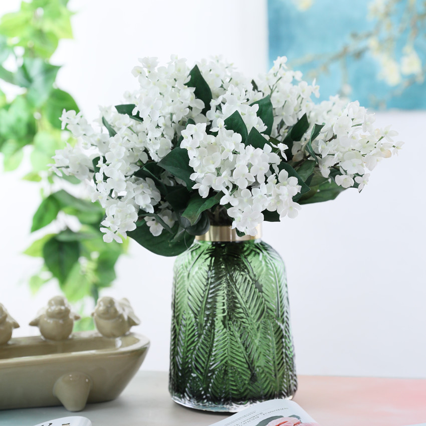 Artificial flower small lilac, artificial flower small accessory flower, home decoration not easy to fall off, silk flower arrangement, hand bouquet accessory flower AF1033 small lilac, silk flower small lilac Application Scenario