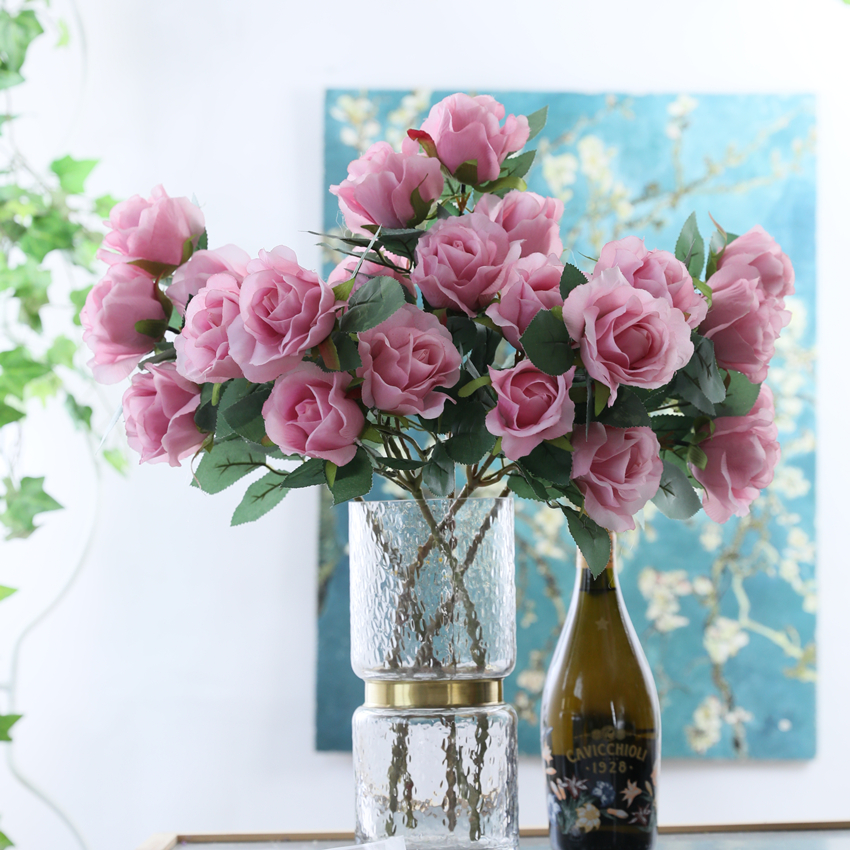 Artificial flower, artificial flower, Imperial Concubine rose, home decoration artificial flower factory direct sales New JM2050 silk fabric rose Imperial Concubine rose Application Scenario