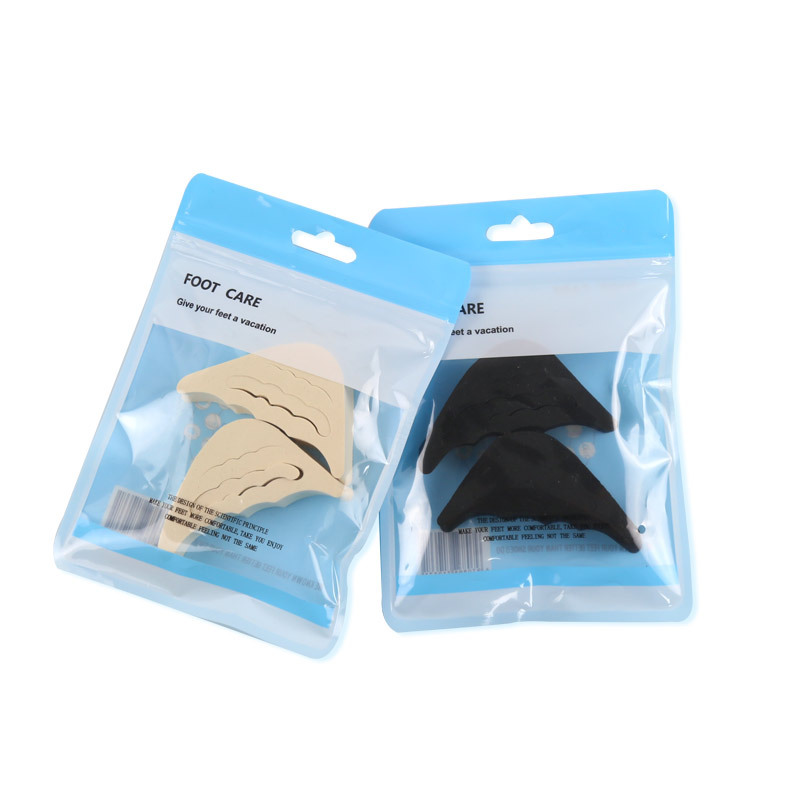 Place a half-size toe plug on the front of the foot Application Scenario