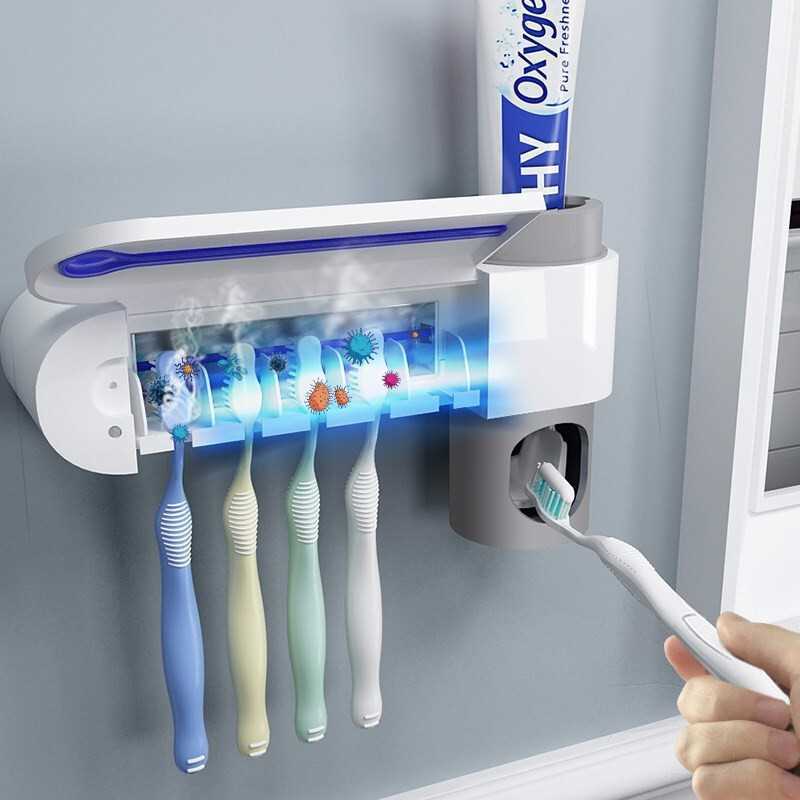 Bathroom wall-mounted storage rack