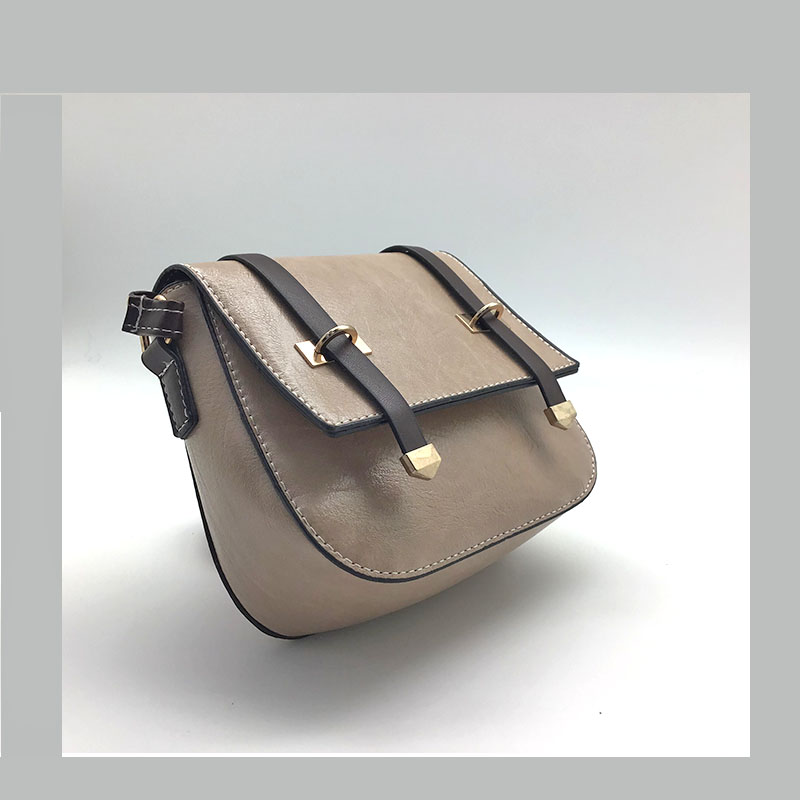 2022 New fashionable single-shoulder women's bag Application Scenario