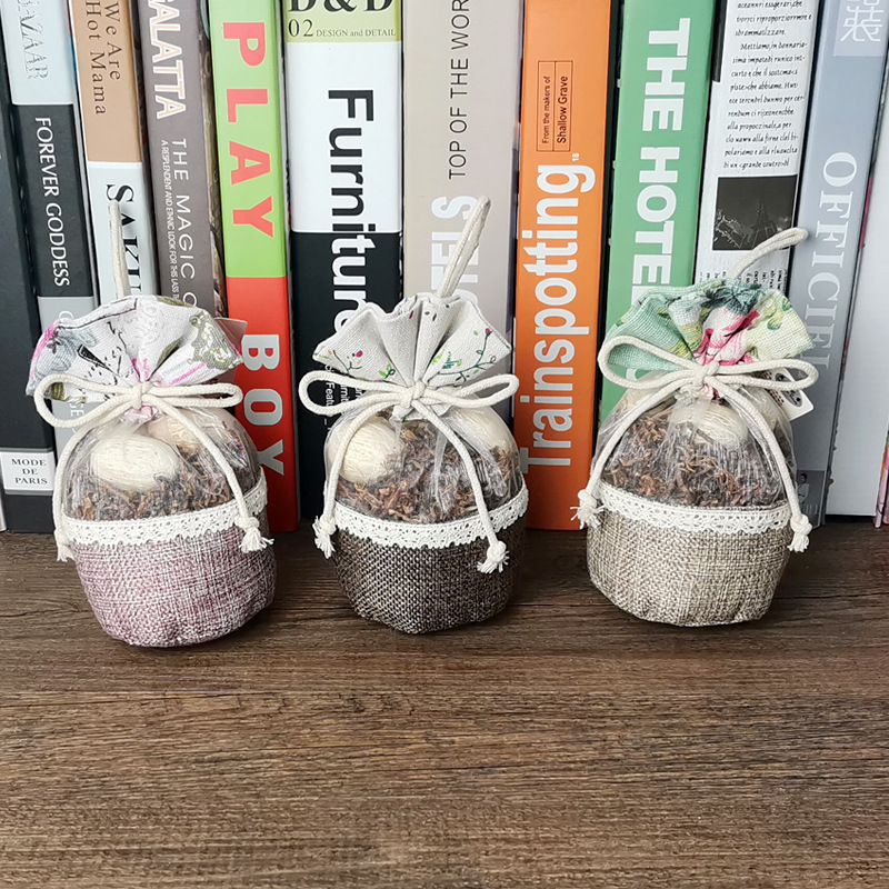 Retro lace wood mango sachet