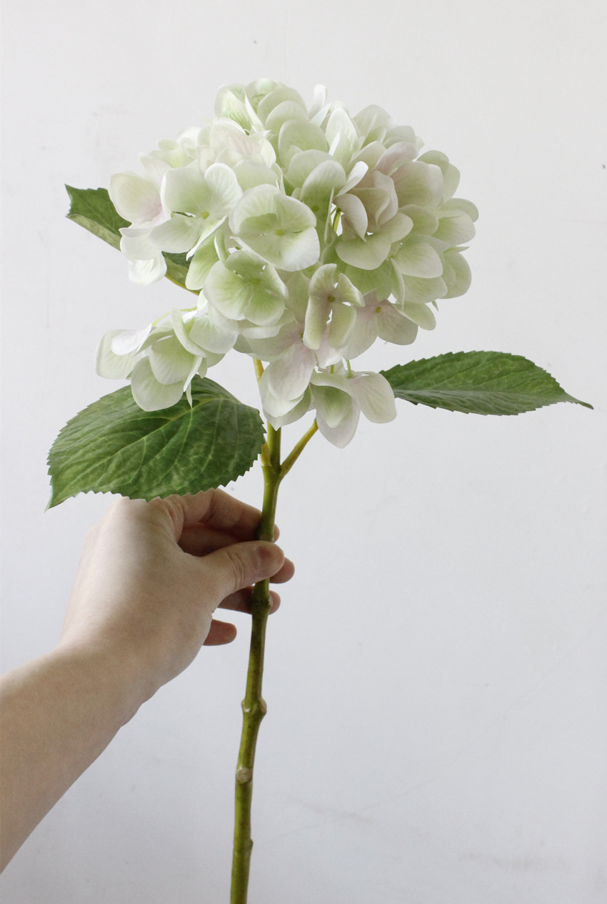 New 3D color hydrangea artificial flower, mid-to-high-end artificial flower, wedding hydrangea flower arrangement, home decoration, 3-leaf silk flower L1700 Specification image