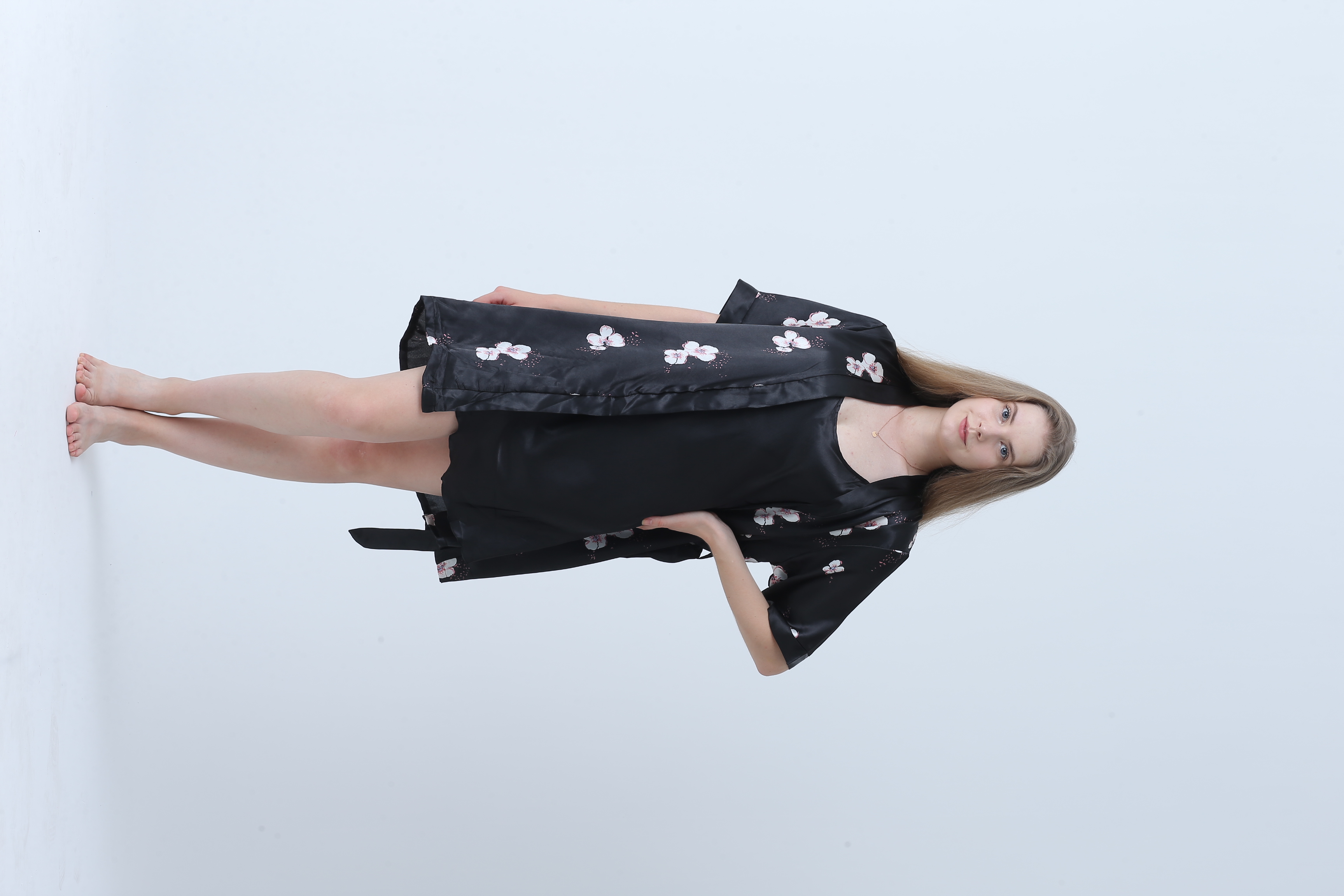 2022新款女士睡衣吊带睡裙浴袍藏黑色印花                                       详情3