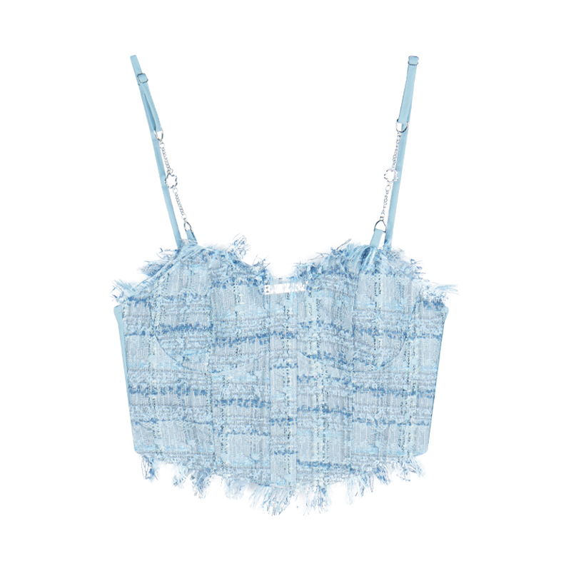 The blue fringed halter top is a sweet and spicy summer outfit for women. It has a pure and chic design and is paired with a short top inside Item Picture