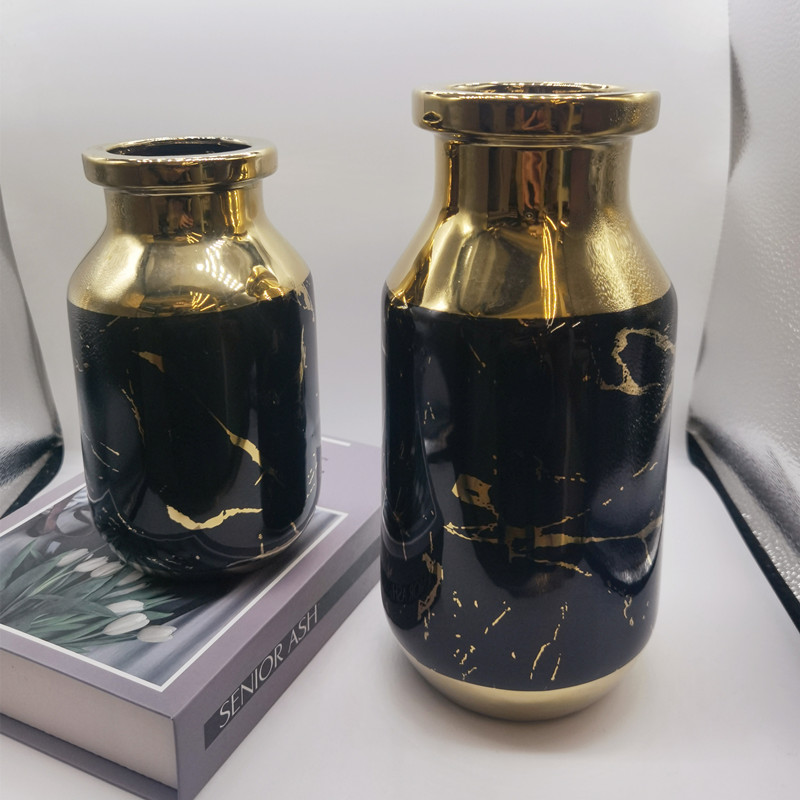 New ceramic electroplated gold vase, home decoration item, wedding and hotel soft furnishing handicraft, living room dining table decoration cabinet, entrance hall flower arrangement, small vase Item Picture