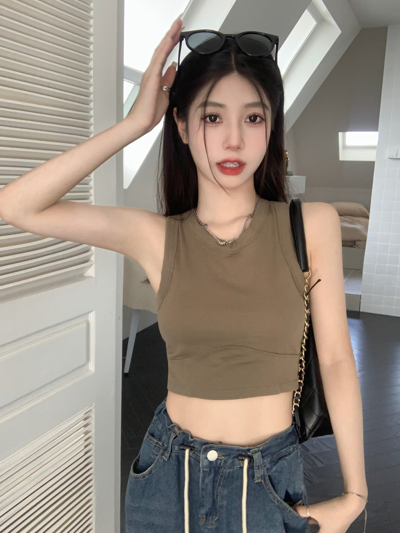 Green women's summer hot girl I-shaped sporty sleeveless slim short top for outerwear