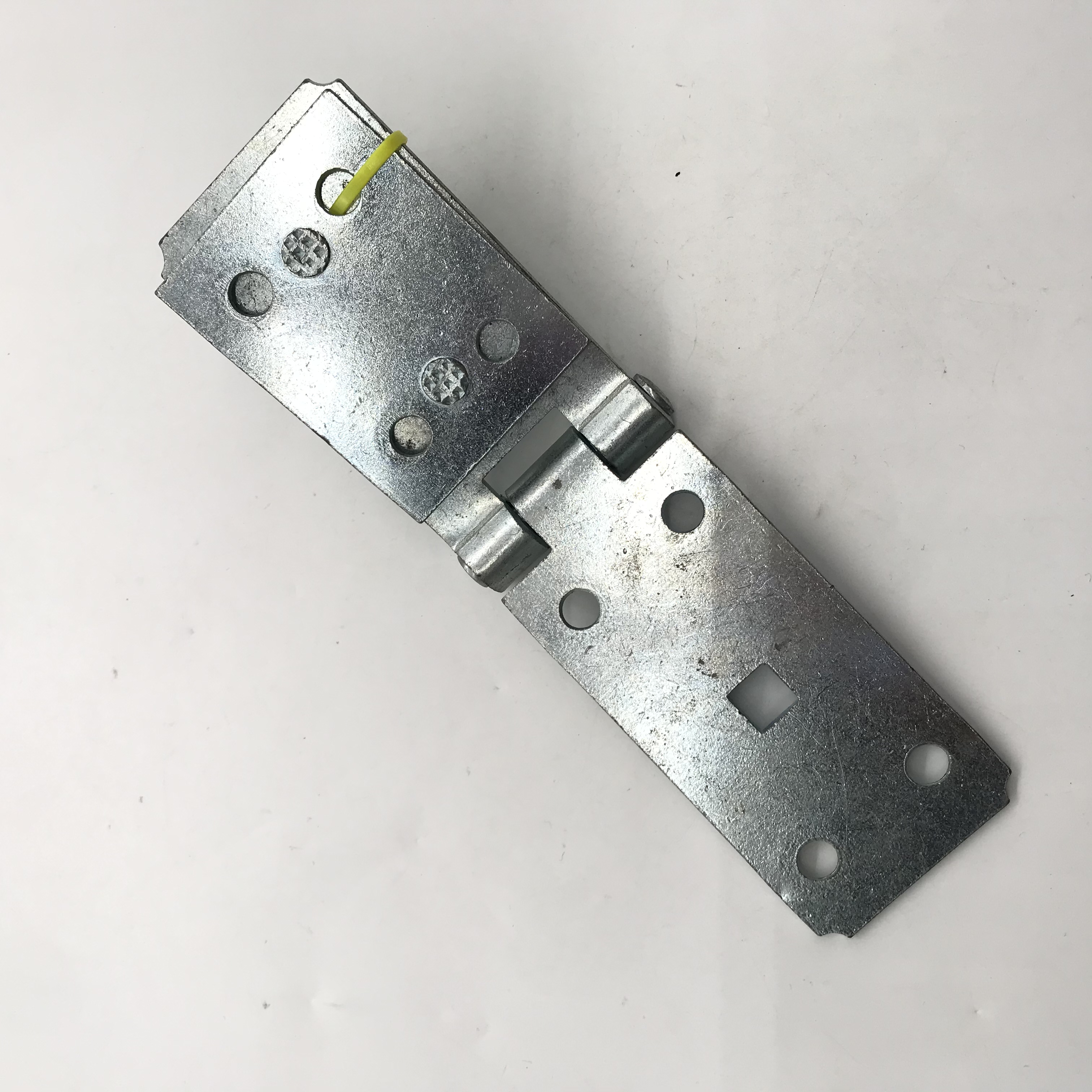 插销白底实物图