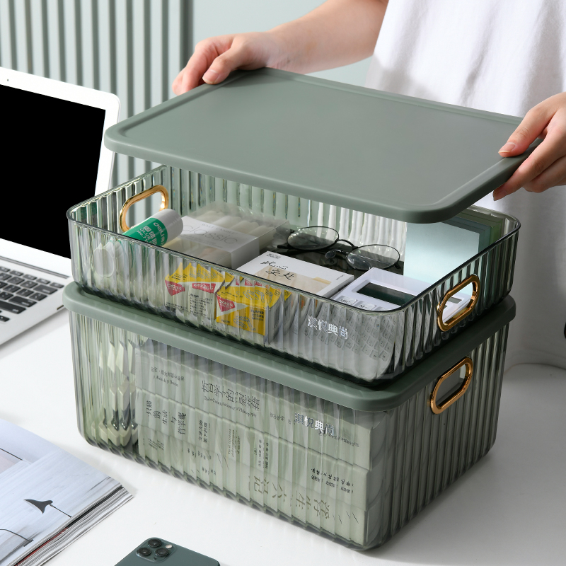 PET three-color storage box with lid Application Scenario