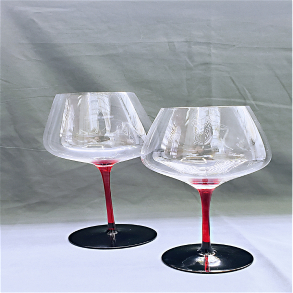 hahacrystahahacrysta luz de lujo lujo copas de vino rojo vientre grande hogar copas de cristal cristal de borgoña copas de uva set DS-3 Application Scenario