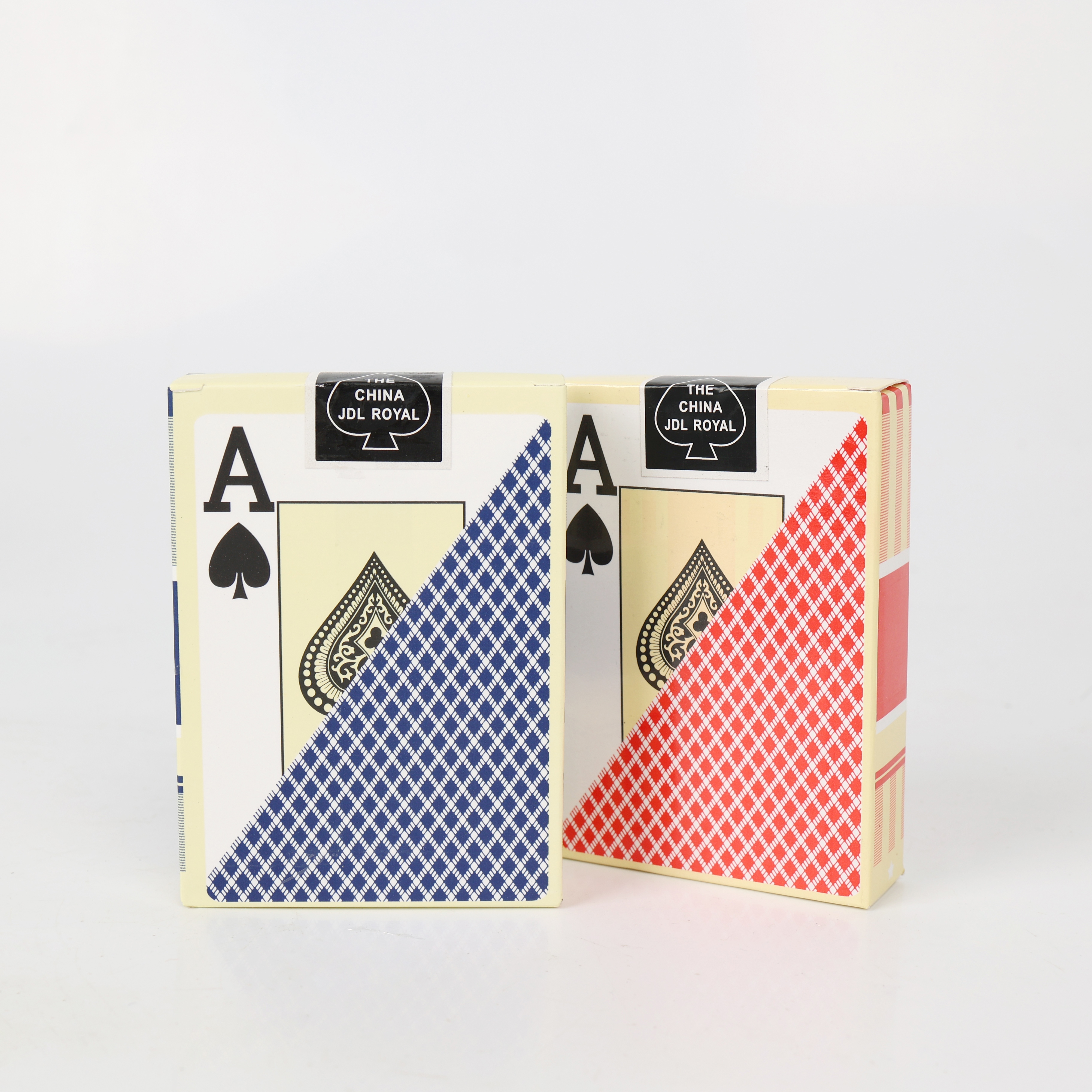 塑料扑克 JDLRYAL大角码32丝新料塑料PVC大字德州扑克牌 金东乐厂家直销休闲娱乐防水耐用塑料扑克牌详情图2