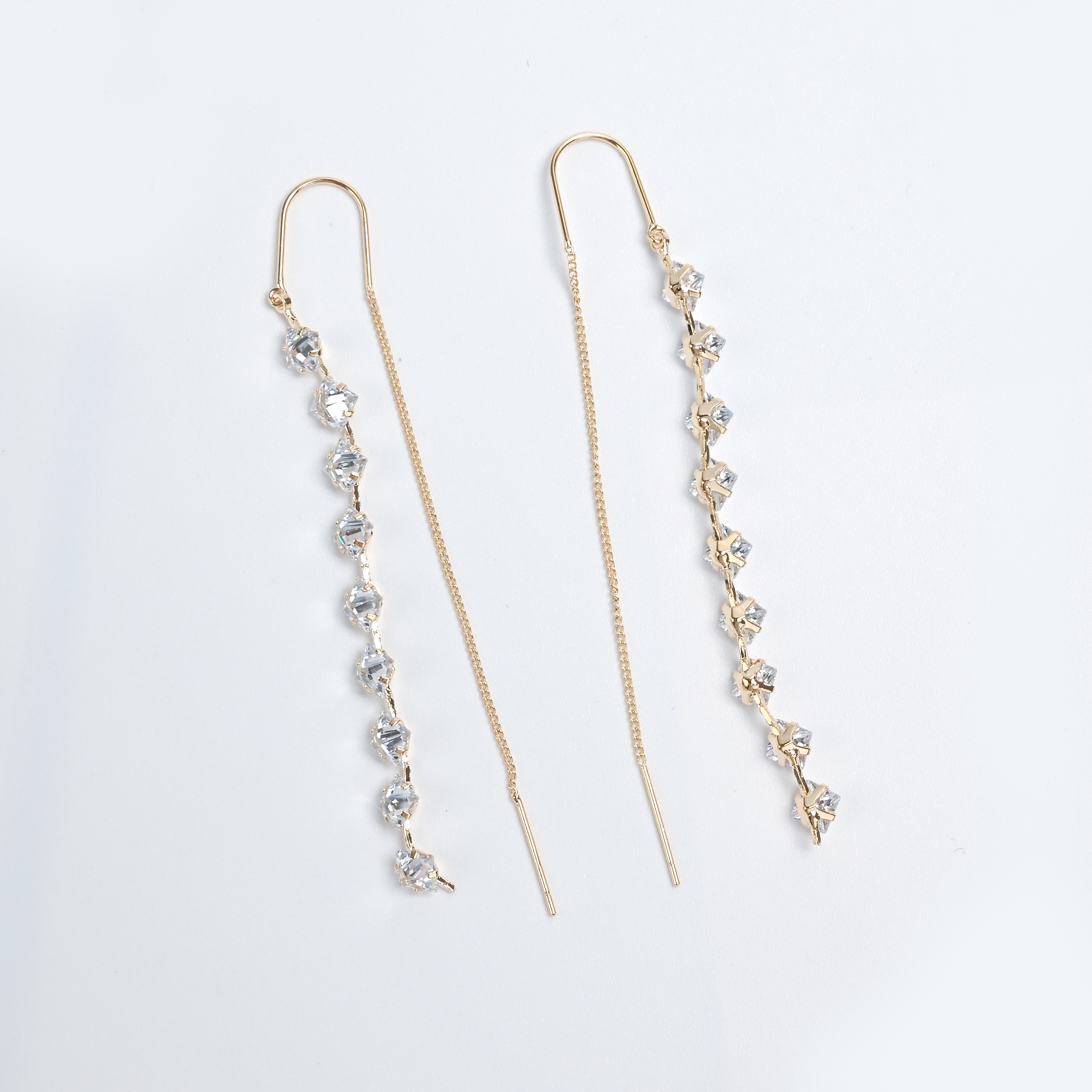 新品耳环小众设计高级感网红耳饰女防过敏925银针带钻时尚耳线详情3