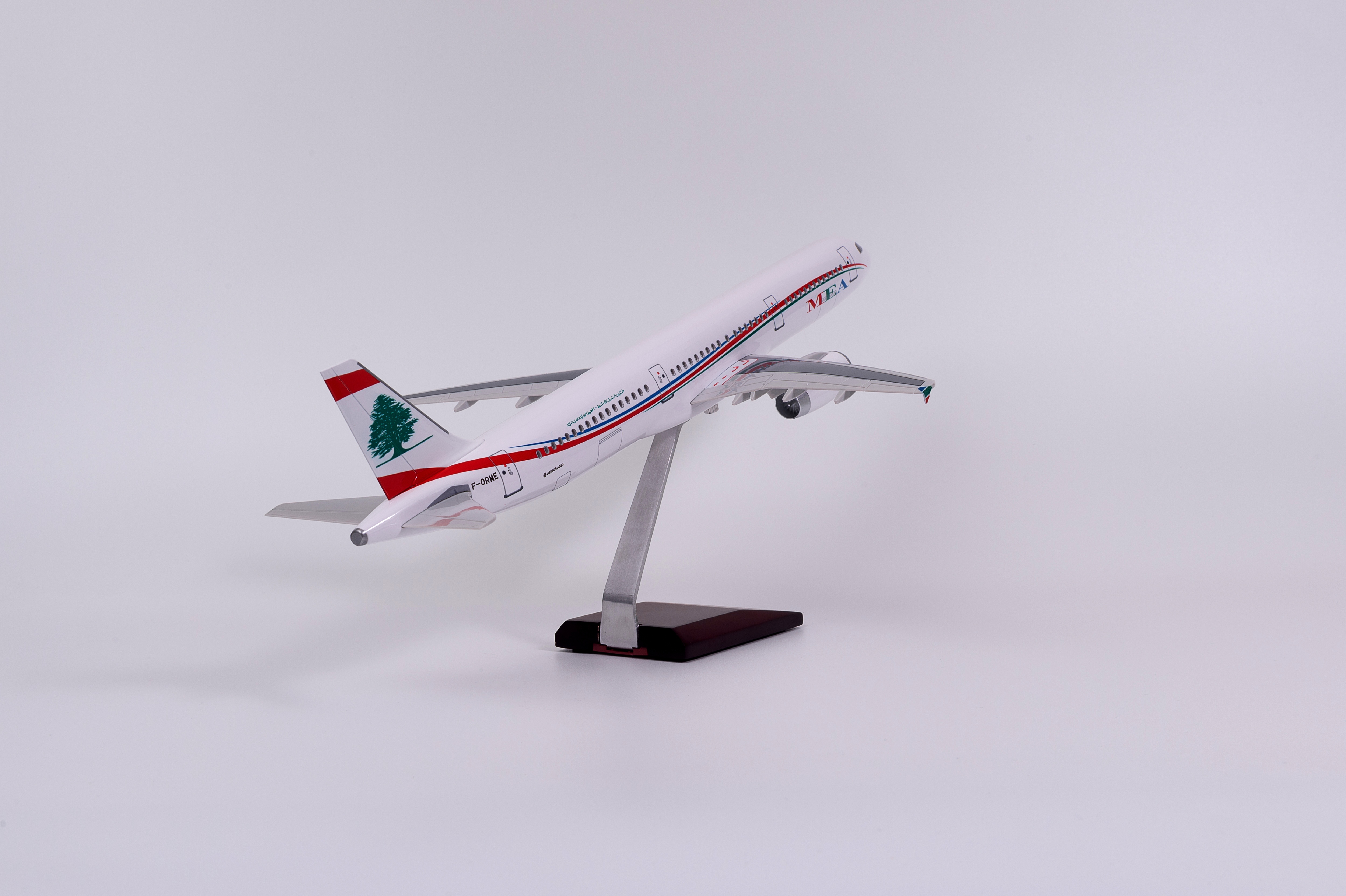 飞机模型（A321黎巴嫩MEA航空飞机模型）仿真飞机模型 ABS合成强化树脂飞机模型 杨柳飞机模型 航空模型详情图3