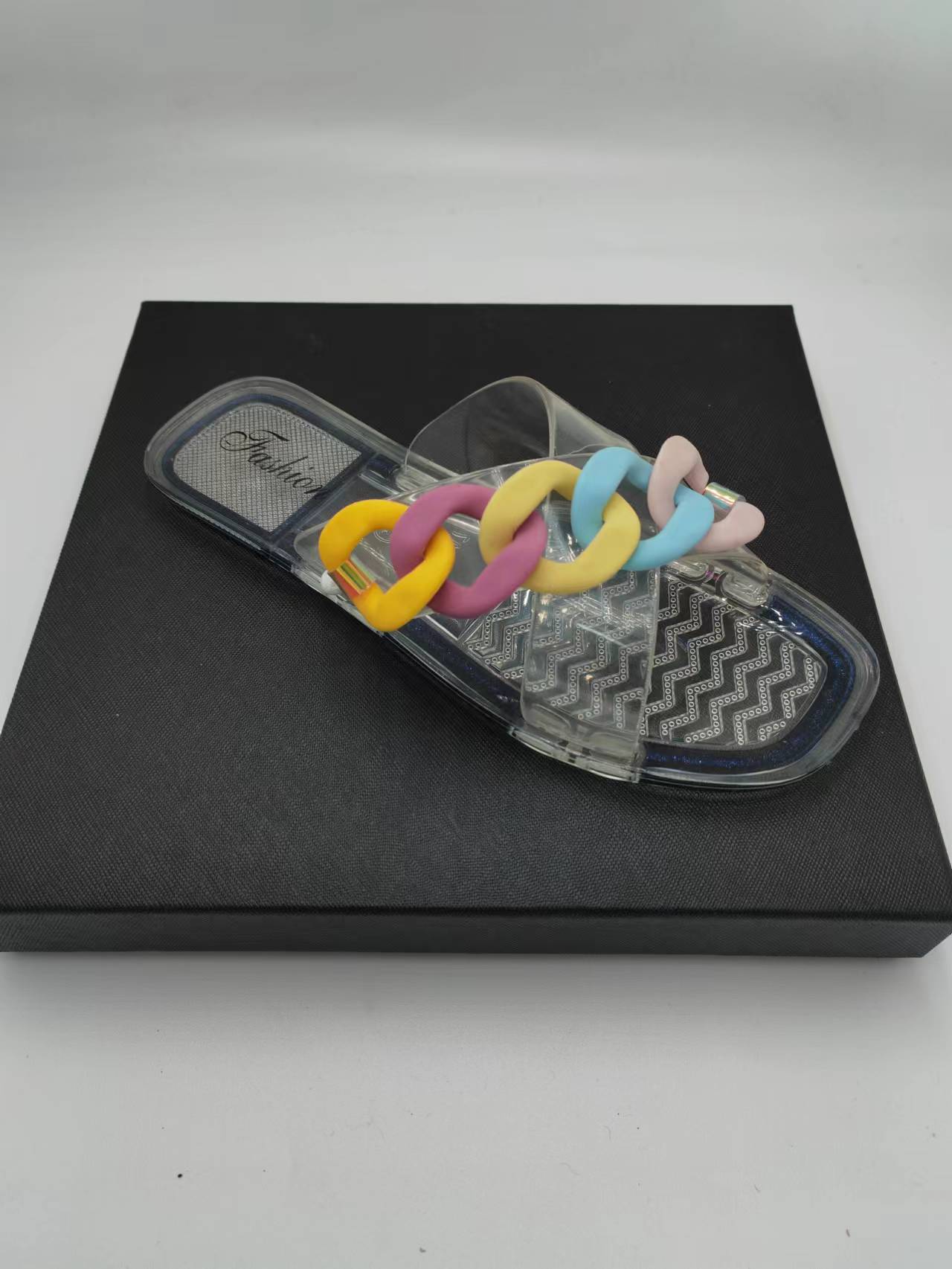 女式凉拖实物图