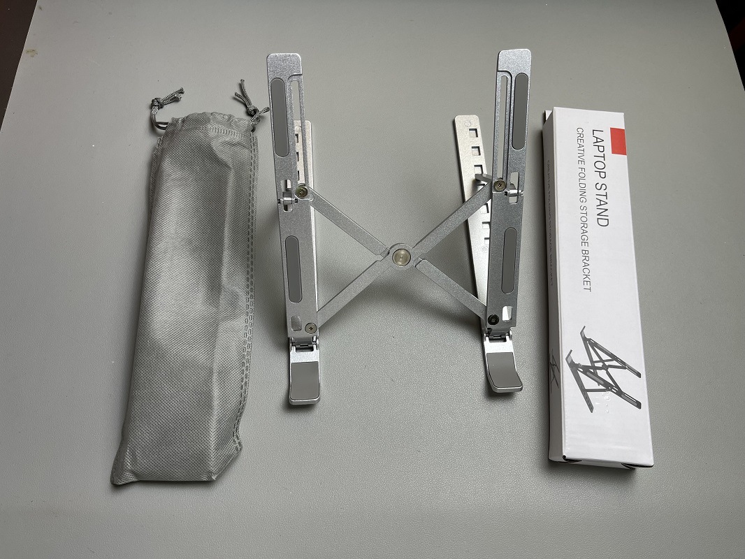 Laptop stand Application Scenario