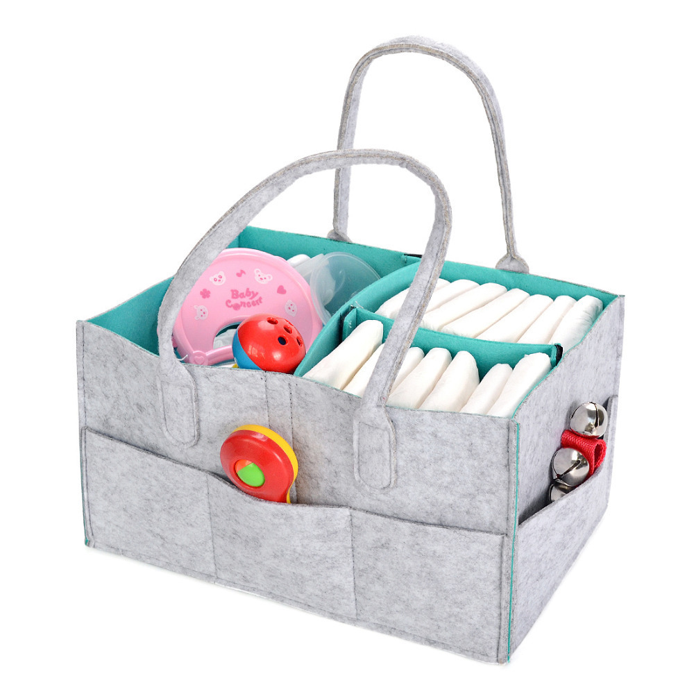 Hand-held felt mommy bag