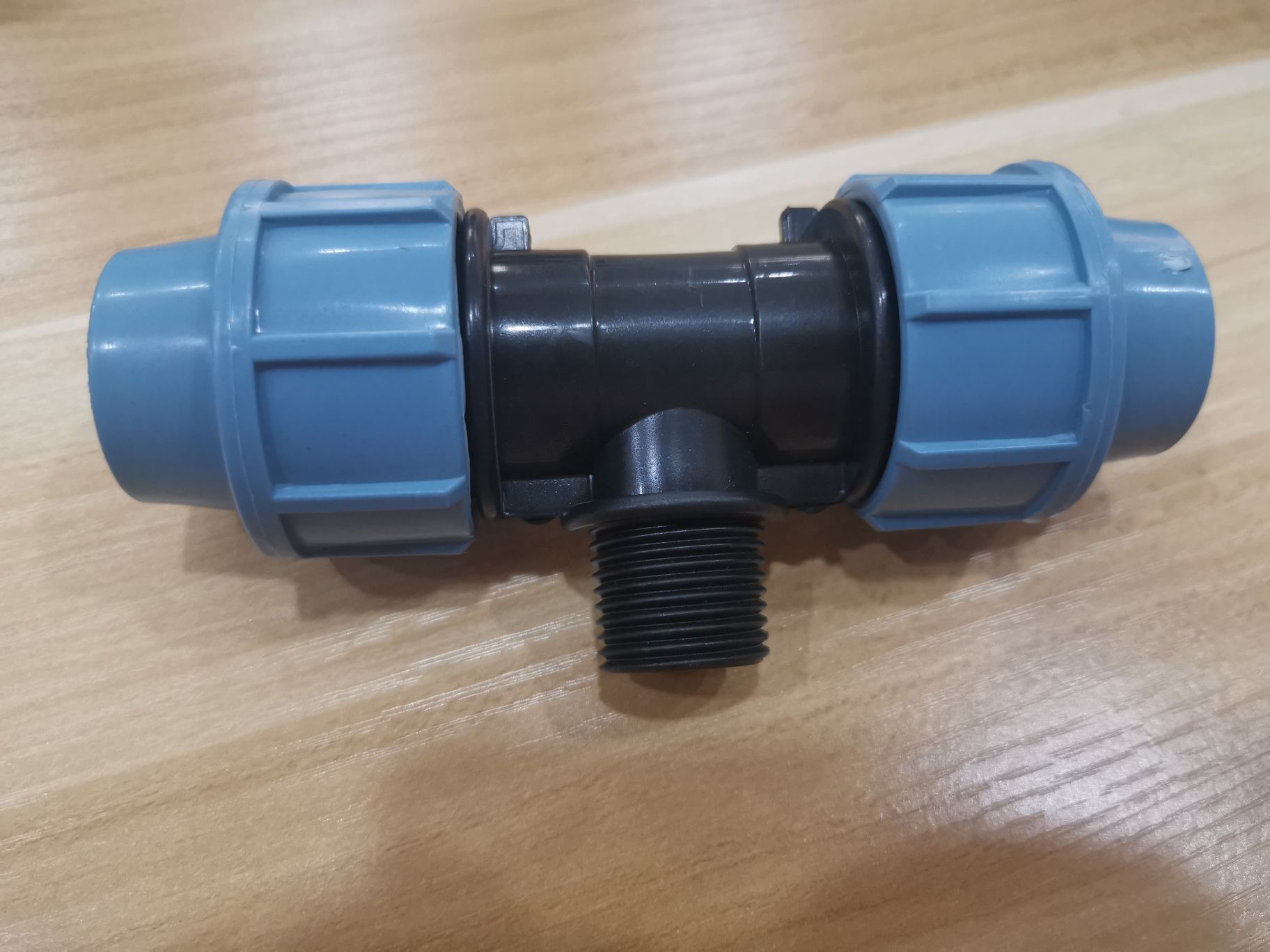 pp external screw three-way