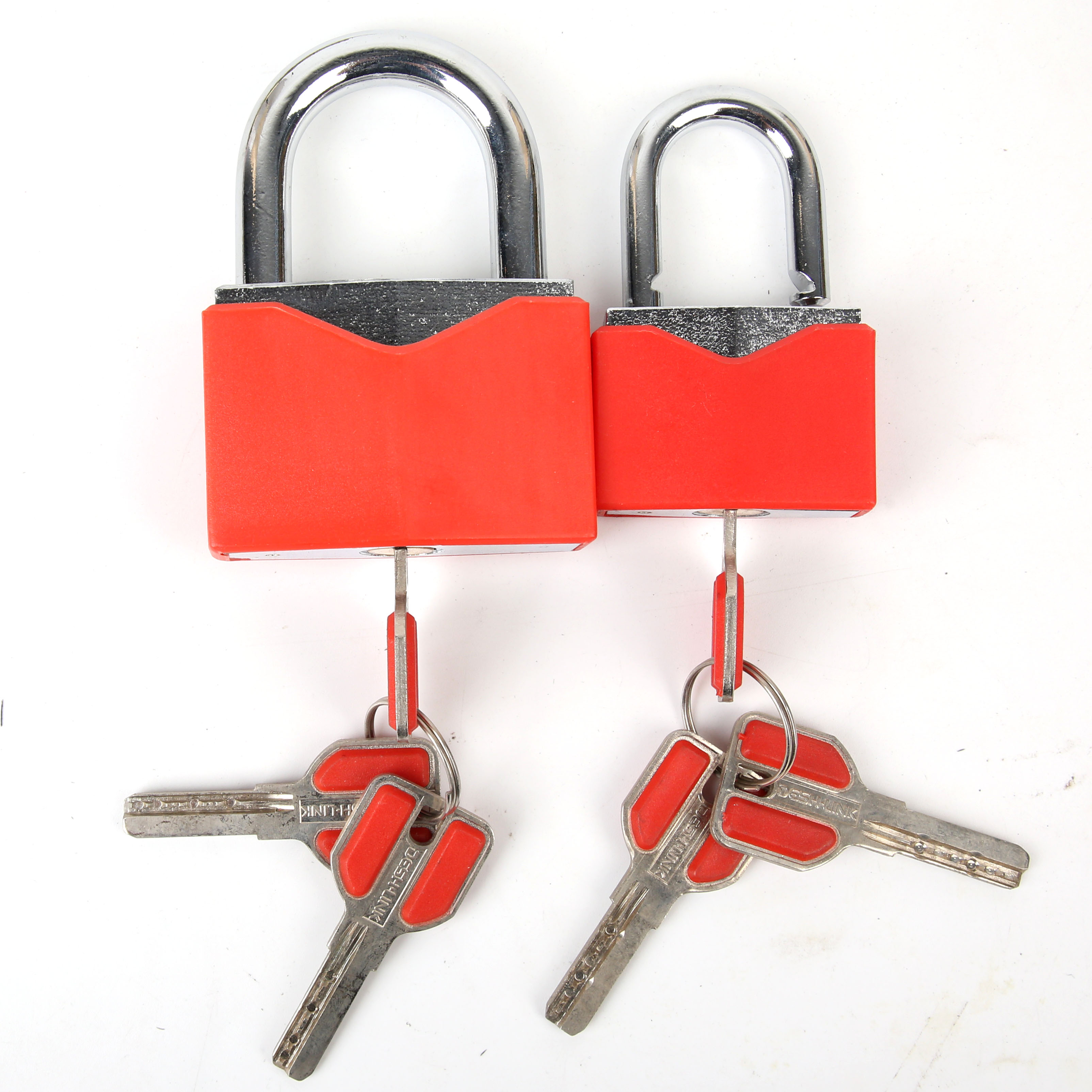 套壳锁，彩色套壳锁，防水套壳锁，菱形锁，菱形套壳锁，金色锁，砂光铜锁  十字锁，电镀锁，锁，挂锁