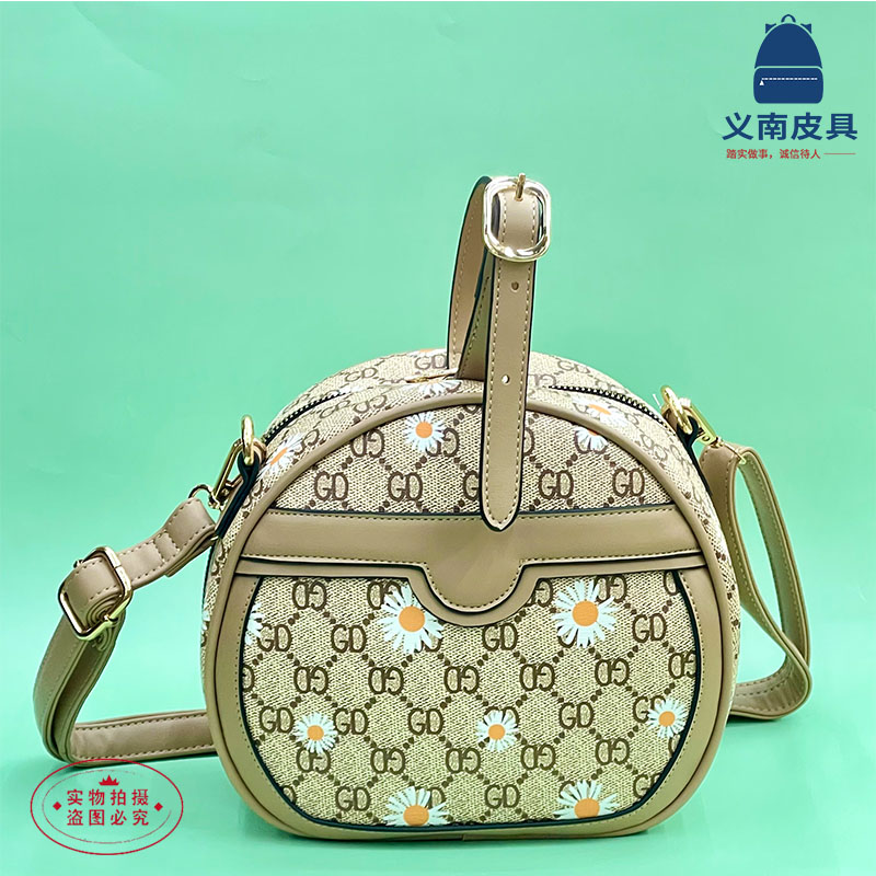 女包/单肩包/女士挎包产品图