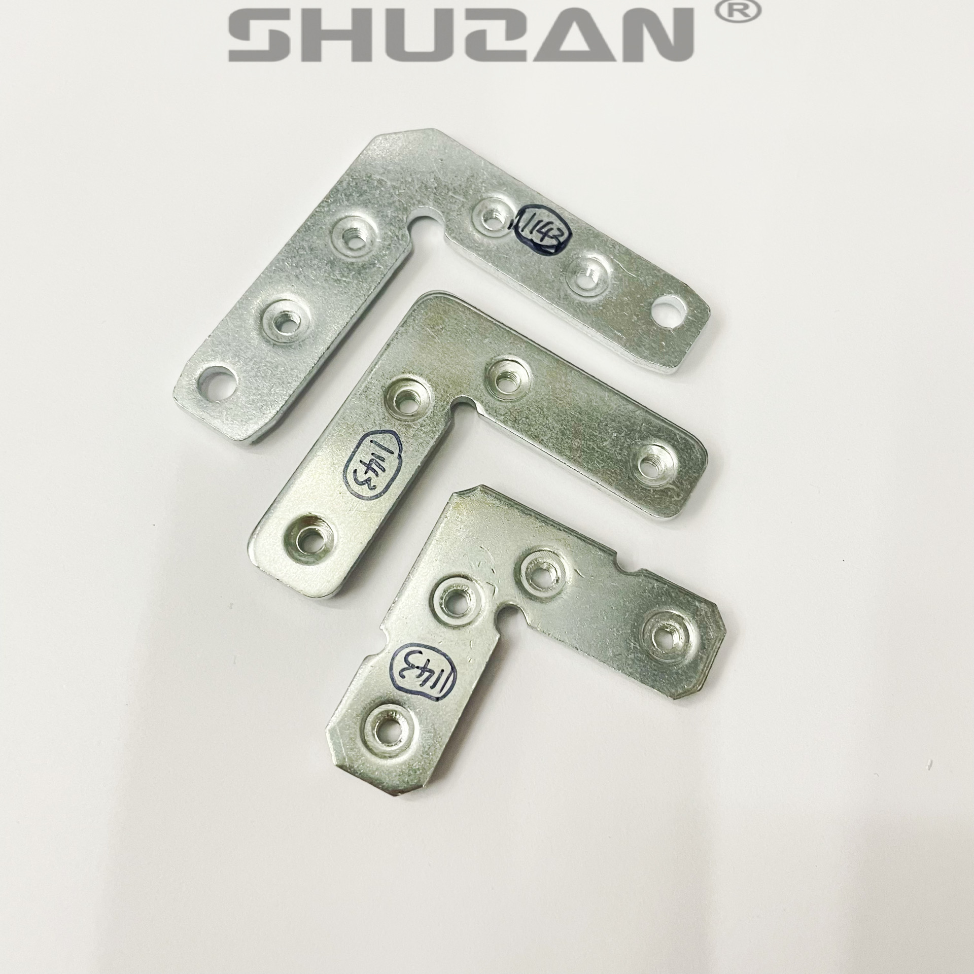 角铁/角码白底实物图