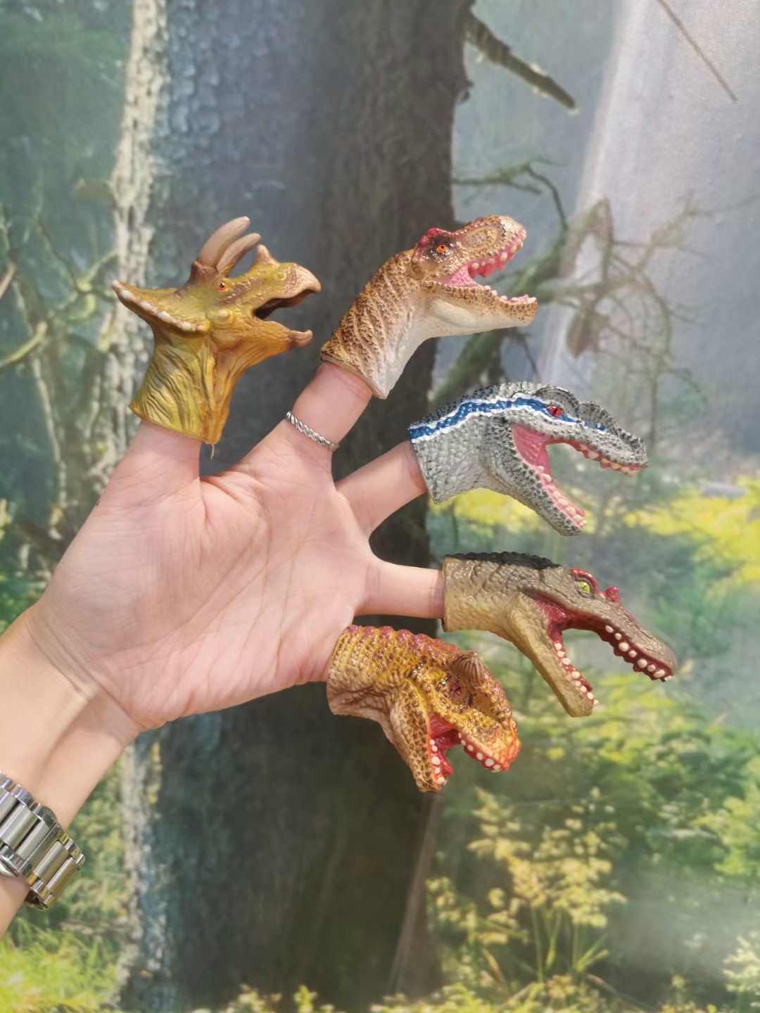 Dinosaur finger puppet