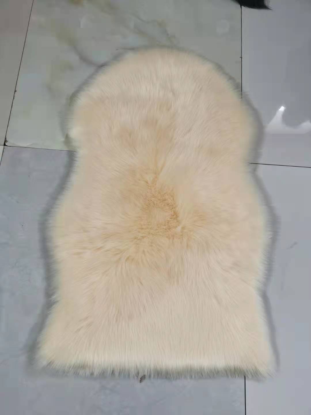 Одеяло перед кроватью из кроличьей шерсти details Picture