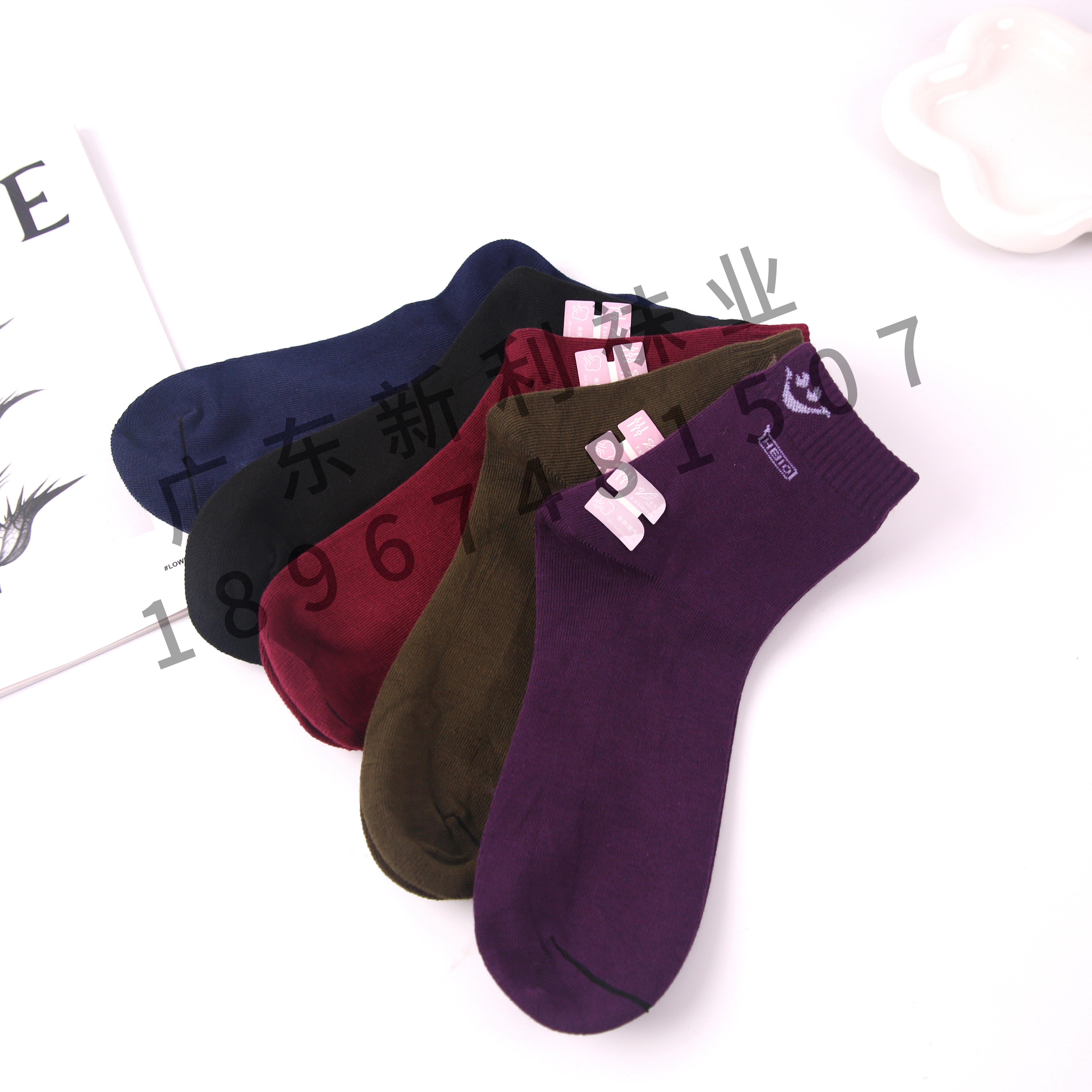 2022 New style factory direct sales 12 pairs of breathable women's socks, versatile and comfortable invisible socks, 80 boxes wholesale Specification image