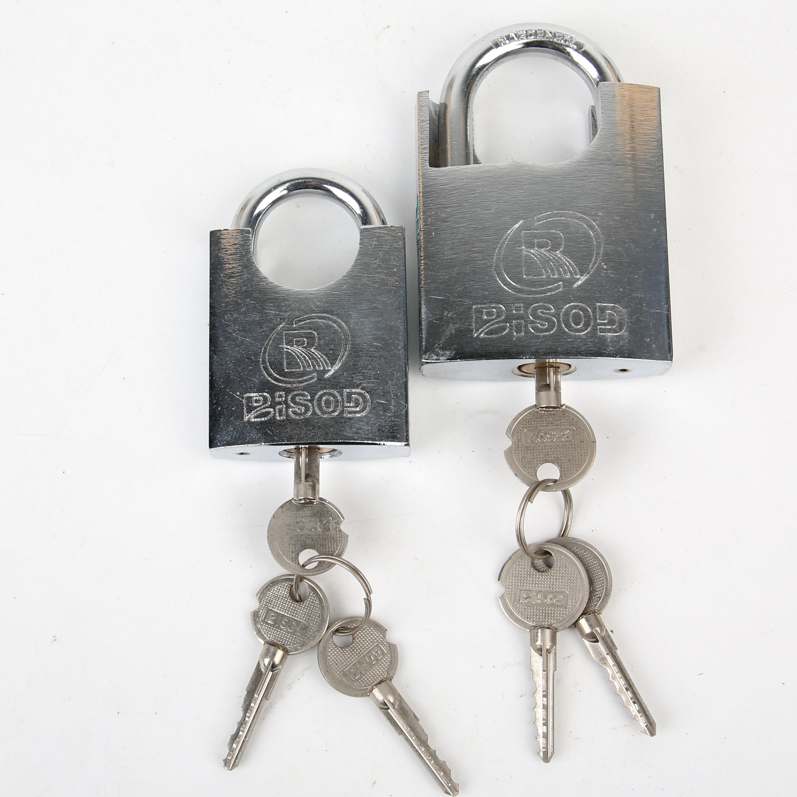 包梁锁，叶片锁，叶片包梁锁，银色锁，砂光铜锁 电镀锁，十字电镀锁，挂锁详情1