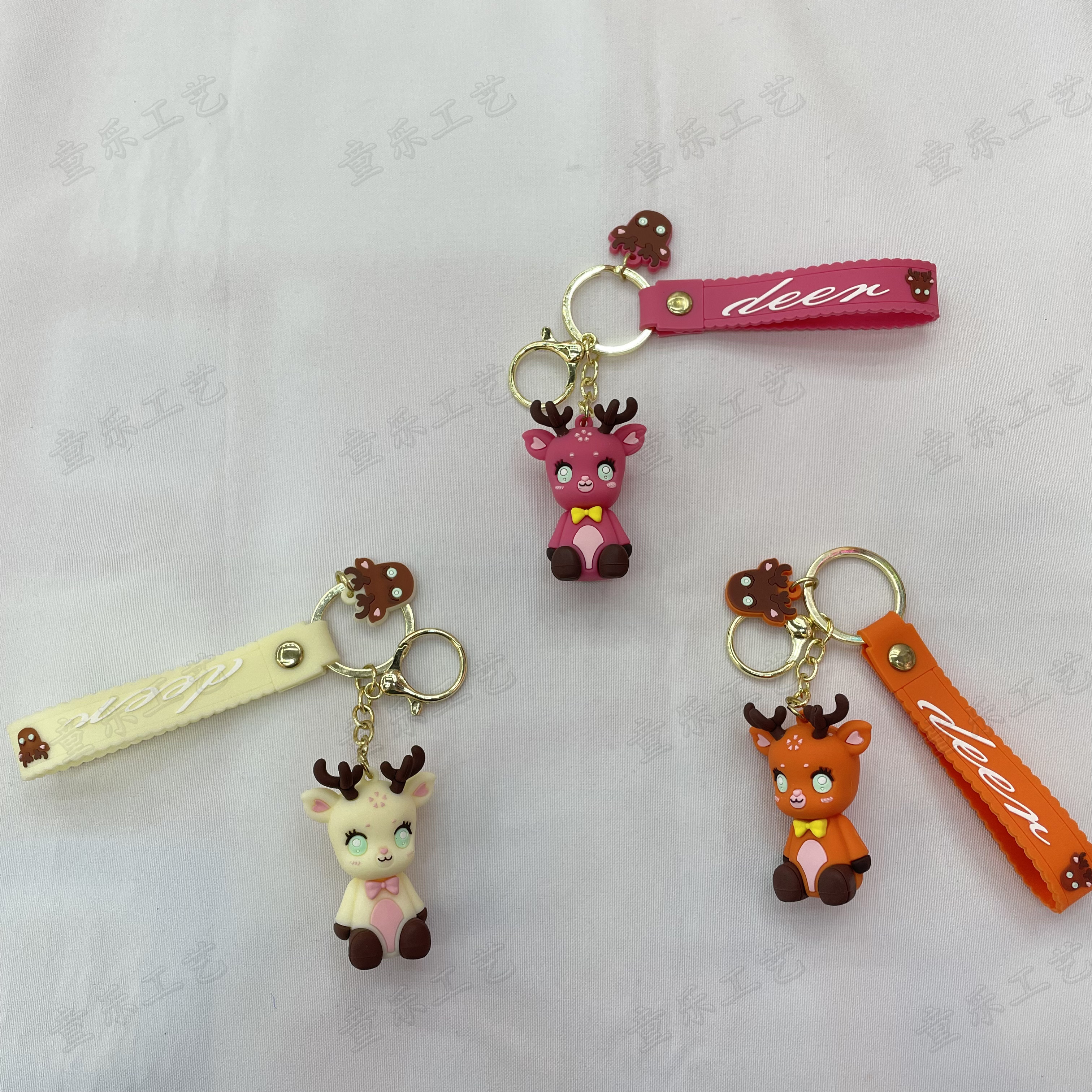 挂件/钥匙扣/麋鹿白底实物图