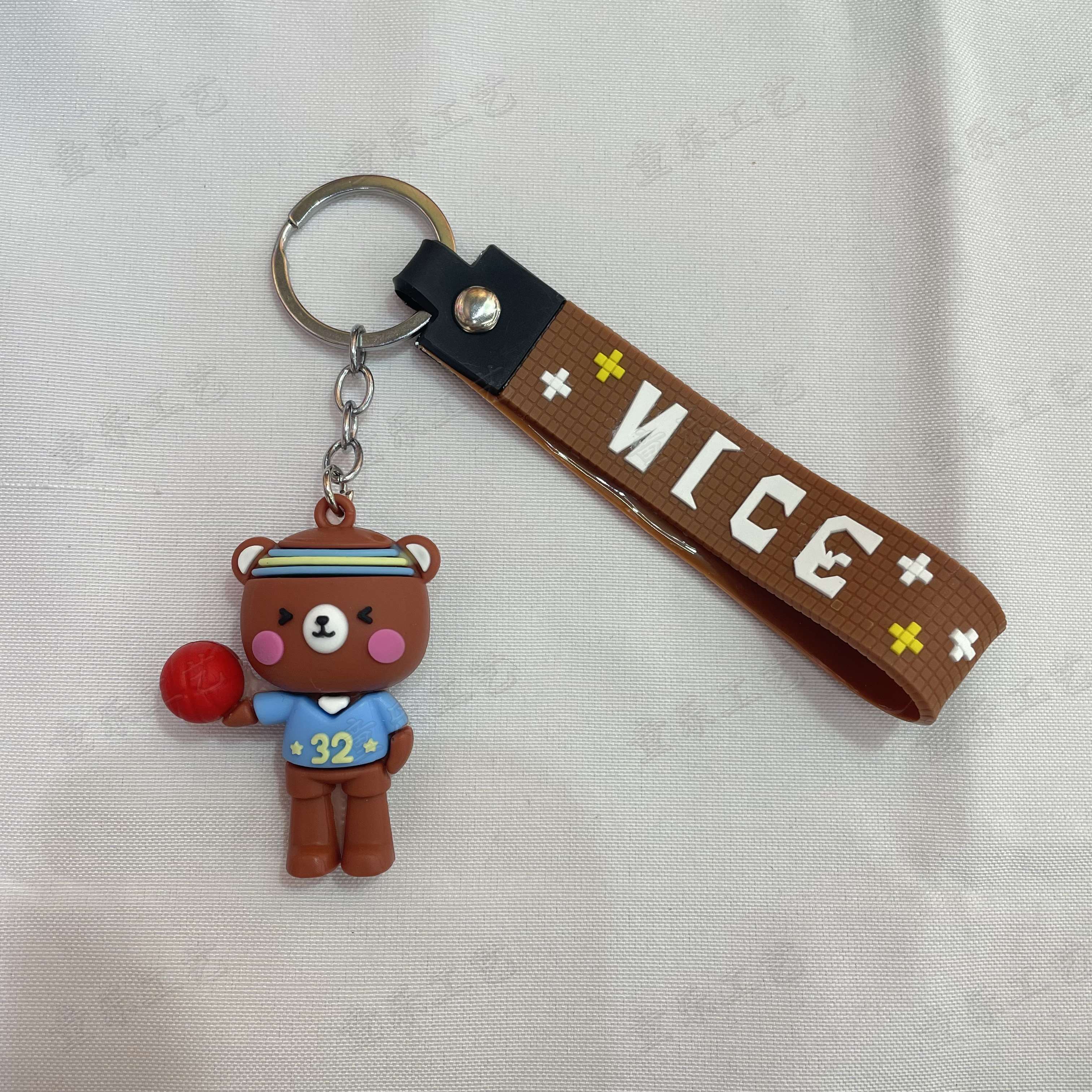 Creative fitness bear soft rubber keychain cartoon volleyball bear 3D figurine pendant Specification image